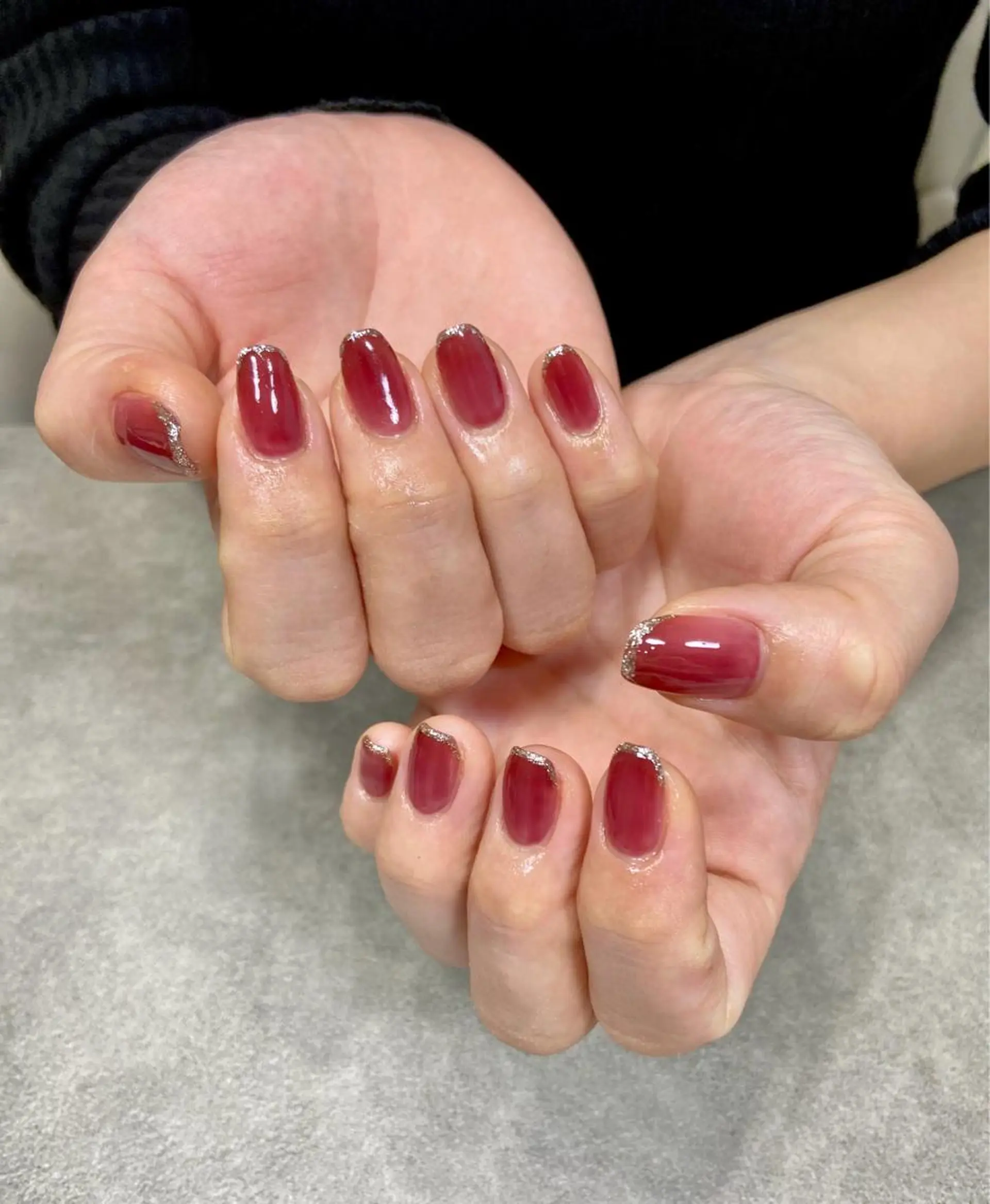 ネイル ボルドー フレンチネイル ジェルネイル キラキラネイル ラメ(グリッター) salon de oct.のネイルデザイン