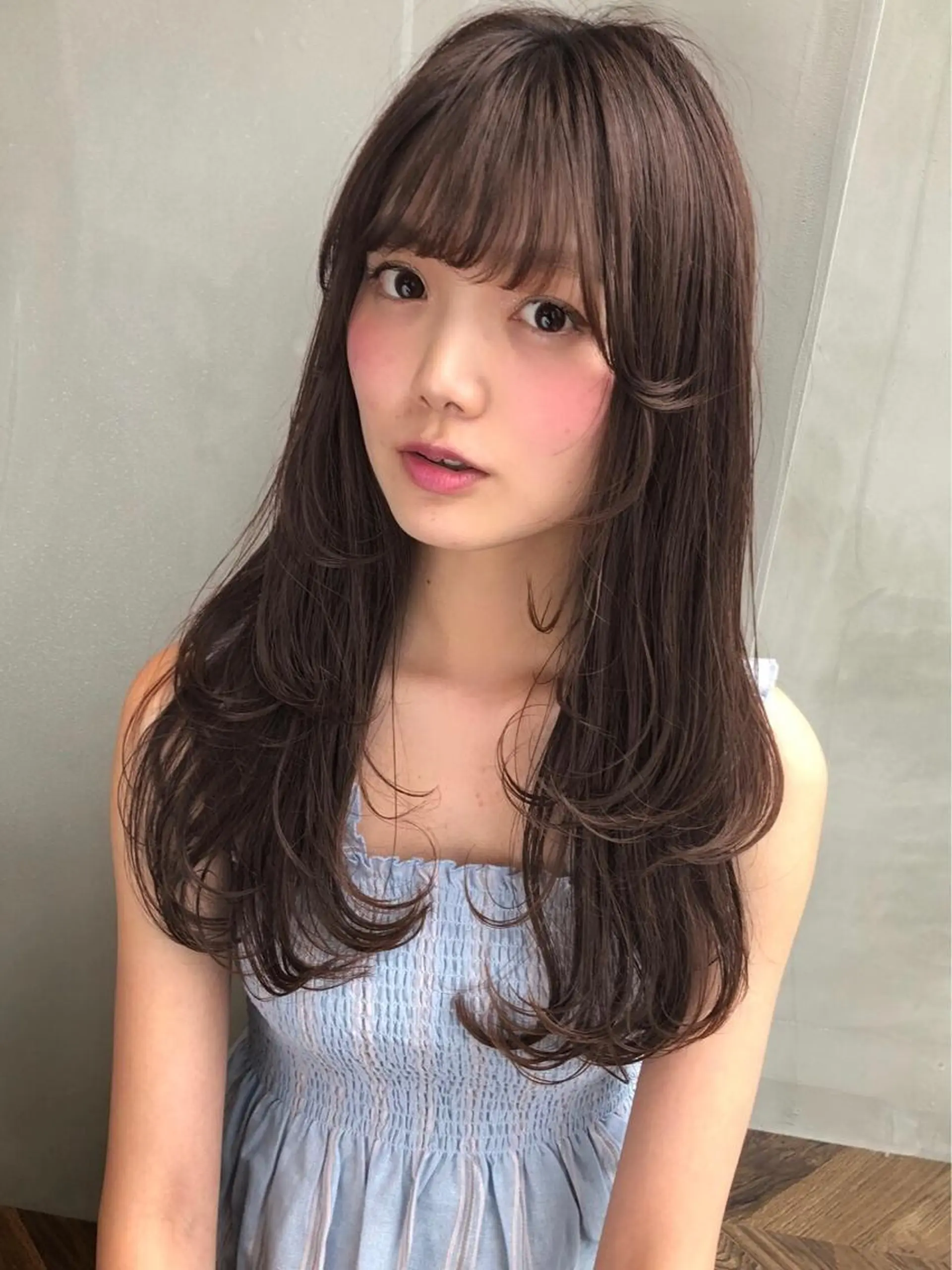ロング カラー 遠藤 眞実のヘアスタイル