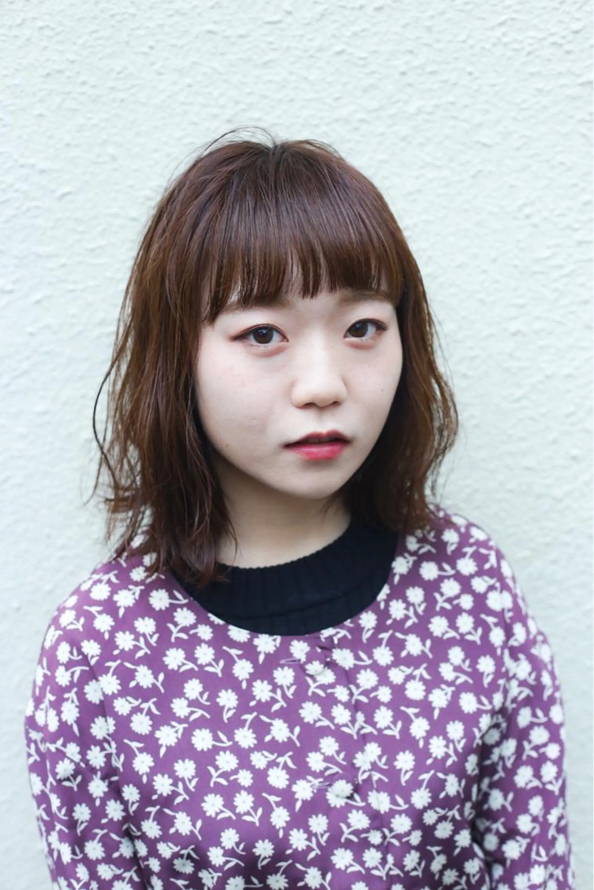 ミディアム ミディアムパーマ TAI透明カラー 柔らかい縮毛矯正のヘアスタイル