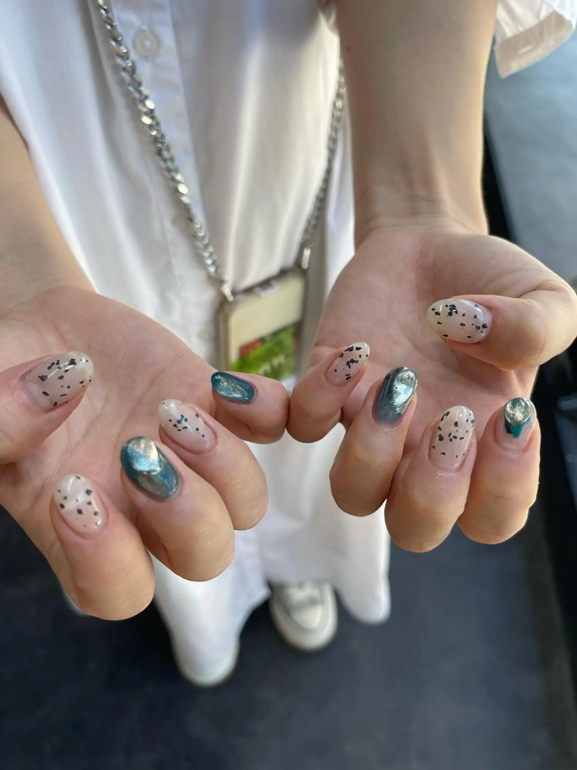 ネイル フレンチネイル マグネットネイル ニュアンスネイル ワンカラーネイル ハンドネイル GRANDE大須 Cecil💜のネイルデザイン