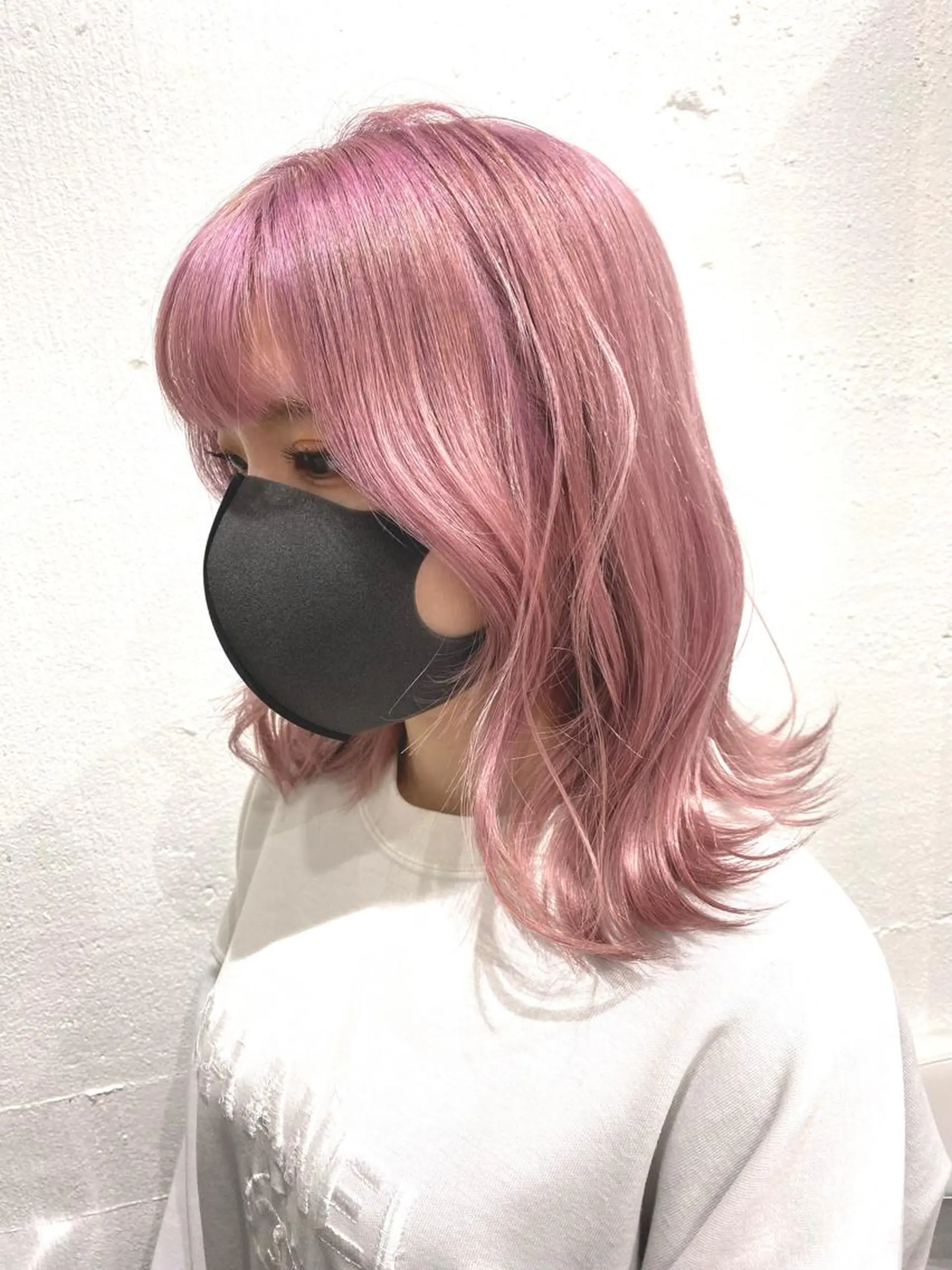ミディアム カラー アッシュ ミストバング ブリーチ ケアブリーチ ショコラグレージュ ヘアカラー トリートメント ヘッドスパ ヘアセット kai .のヘアスタイル
