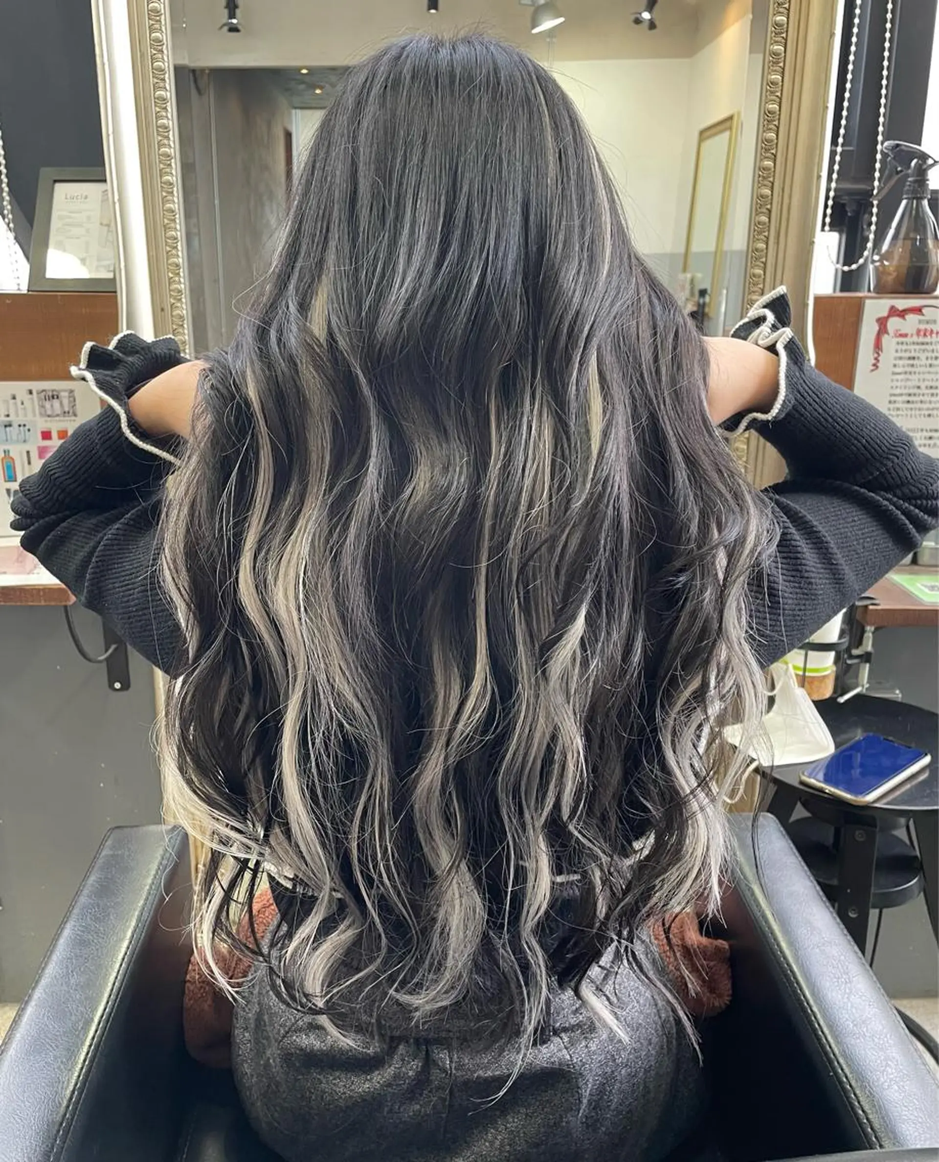 ロング シールエクステ エクステ ハイライト 大内 志穂のヘアスタイル