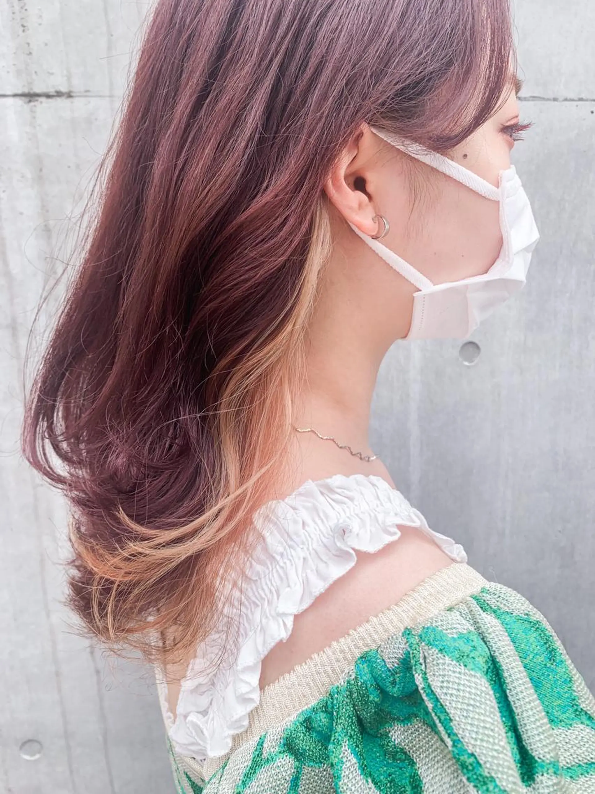 ミディアム カラー ヘアアレンジ ヘアカラー トリートメント yuka .のヘアスタイル