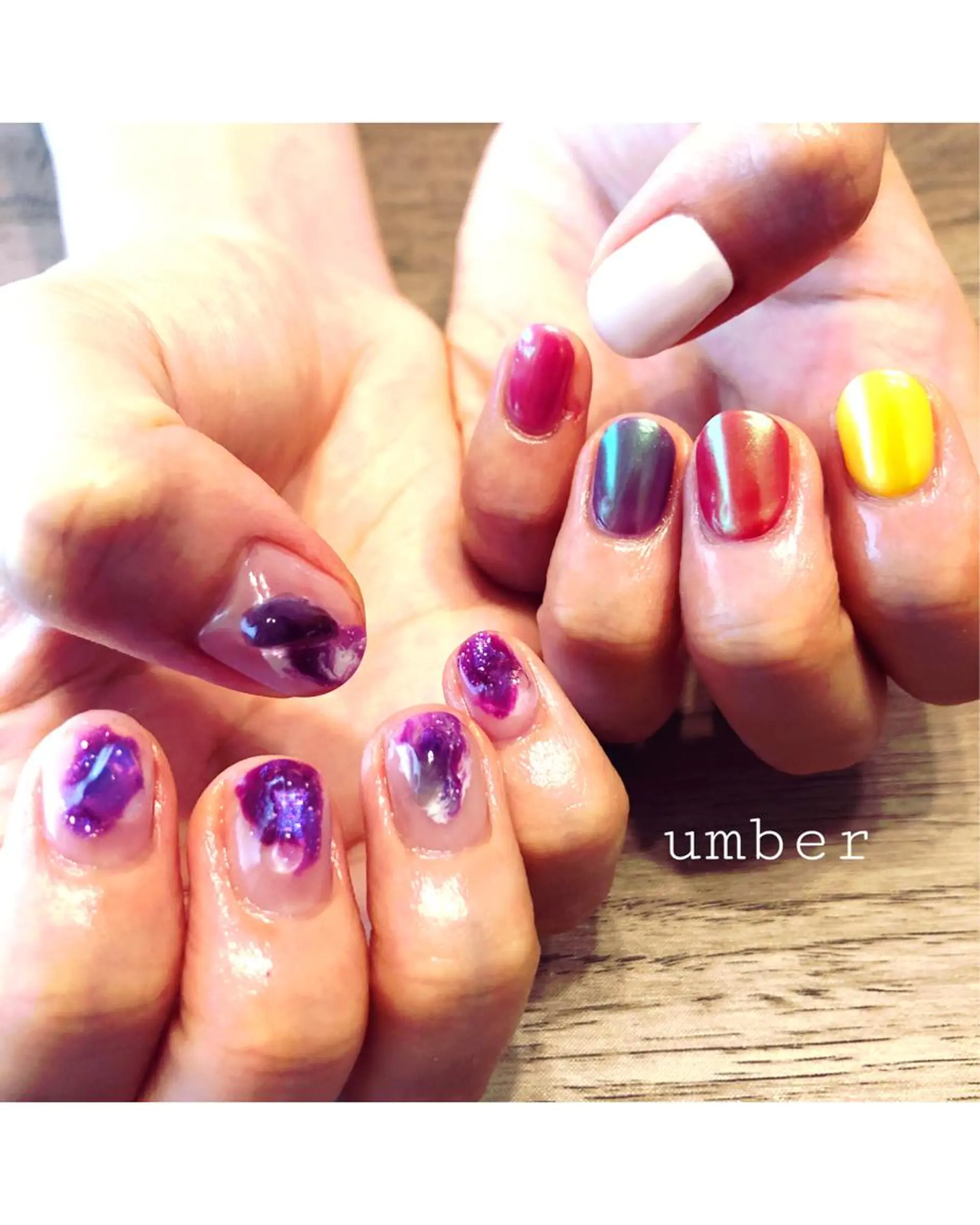 ネイル アートネイル オーロラネイル クリアネイル フットネイル フレンチネイル ハンドネイル umber 三茶1分のネイルデザイン