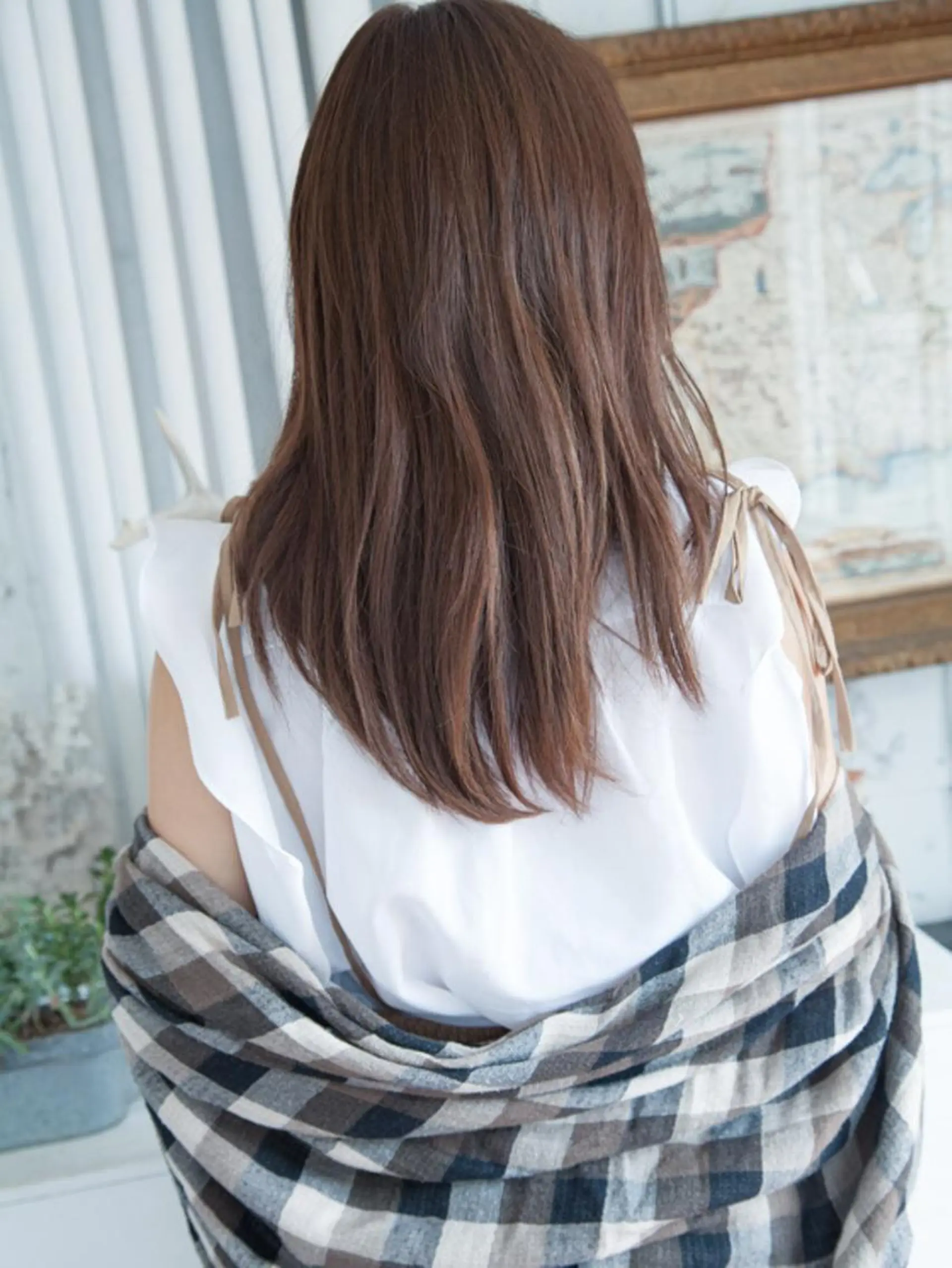 セミロング カラー ブラウンカラー ナチュラルブラウン レイヤーカット 福島 浩司のヘアスタイル