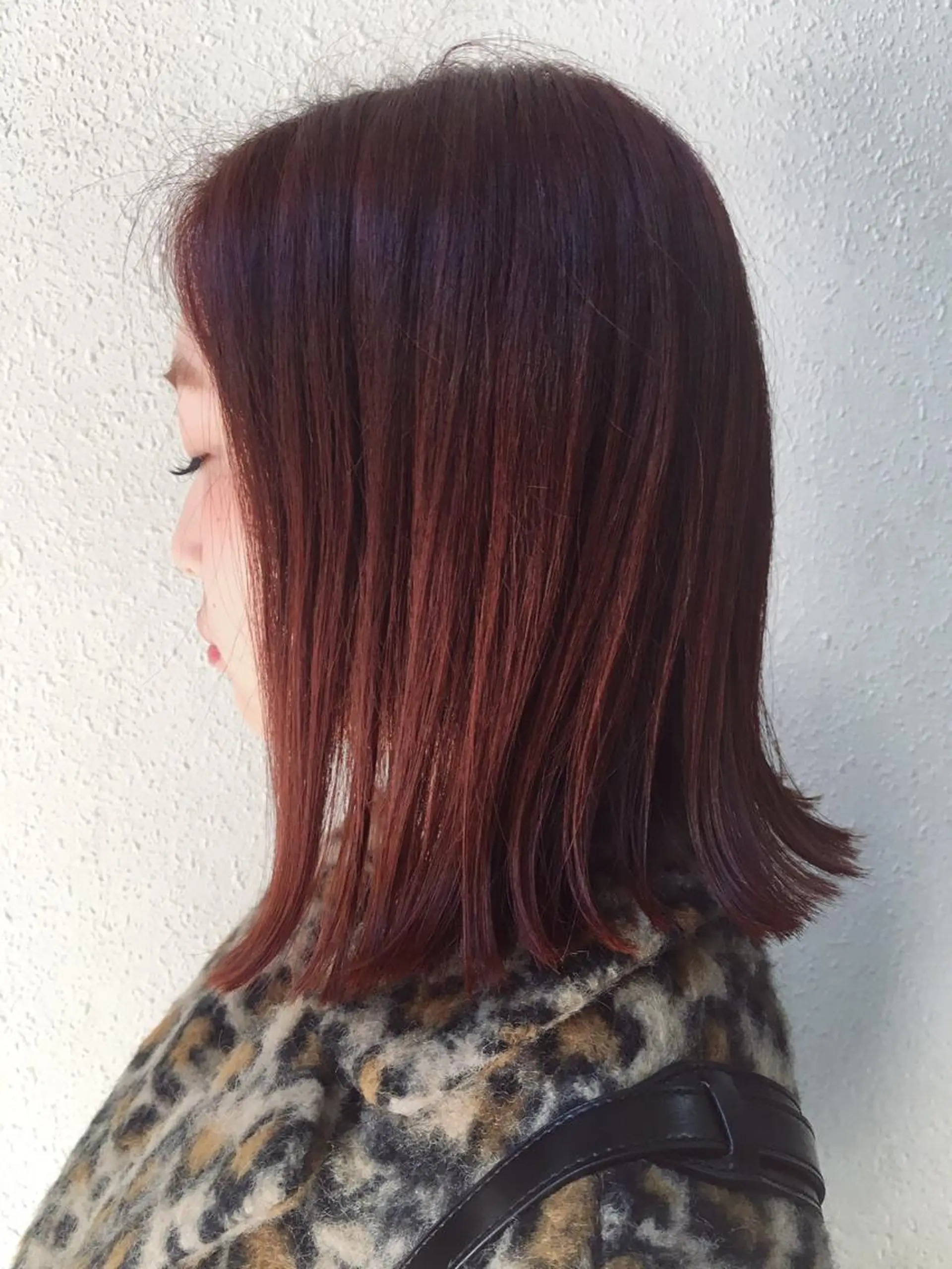 ミディアム カラー ブリーチ MIHO/CUTの specialistのヘアスタイル