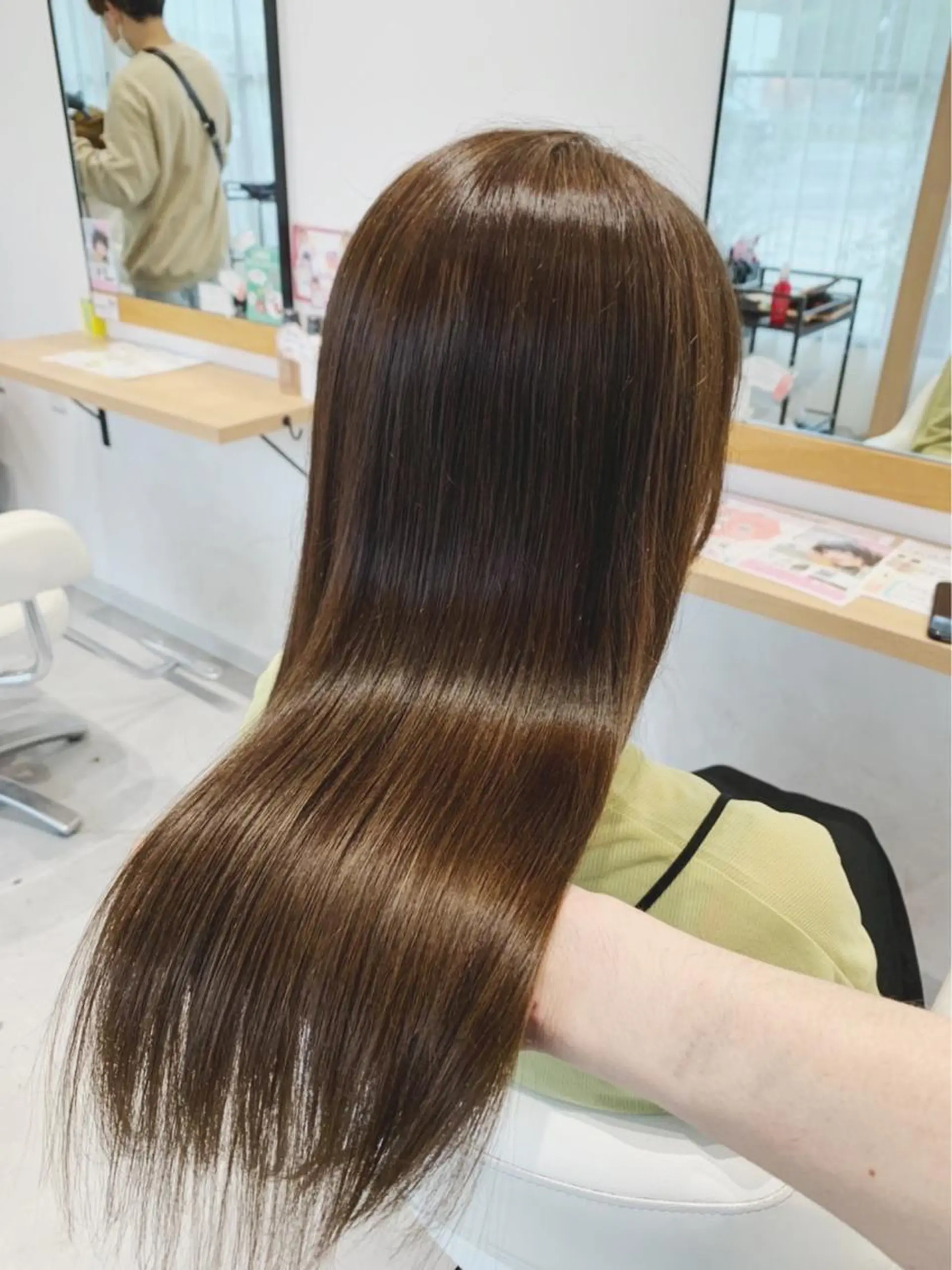 カラー 縮毛矯正 ENN藤本 大輝艶感カラーのヘアスタイル