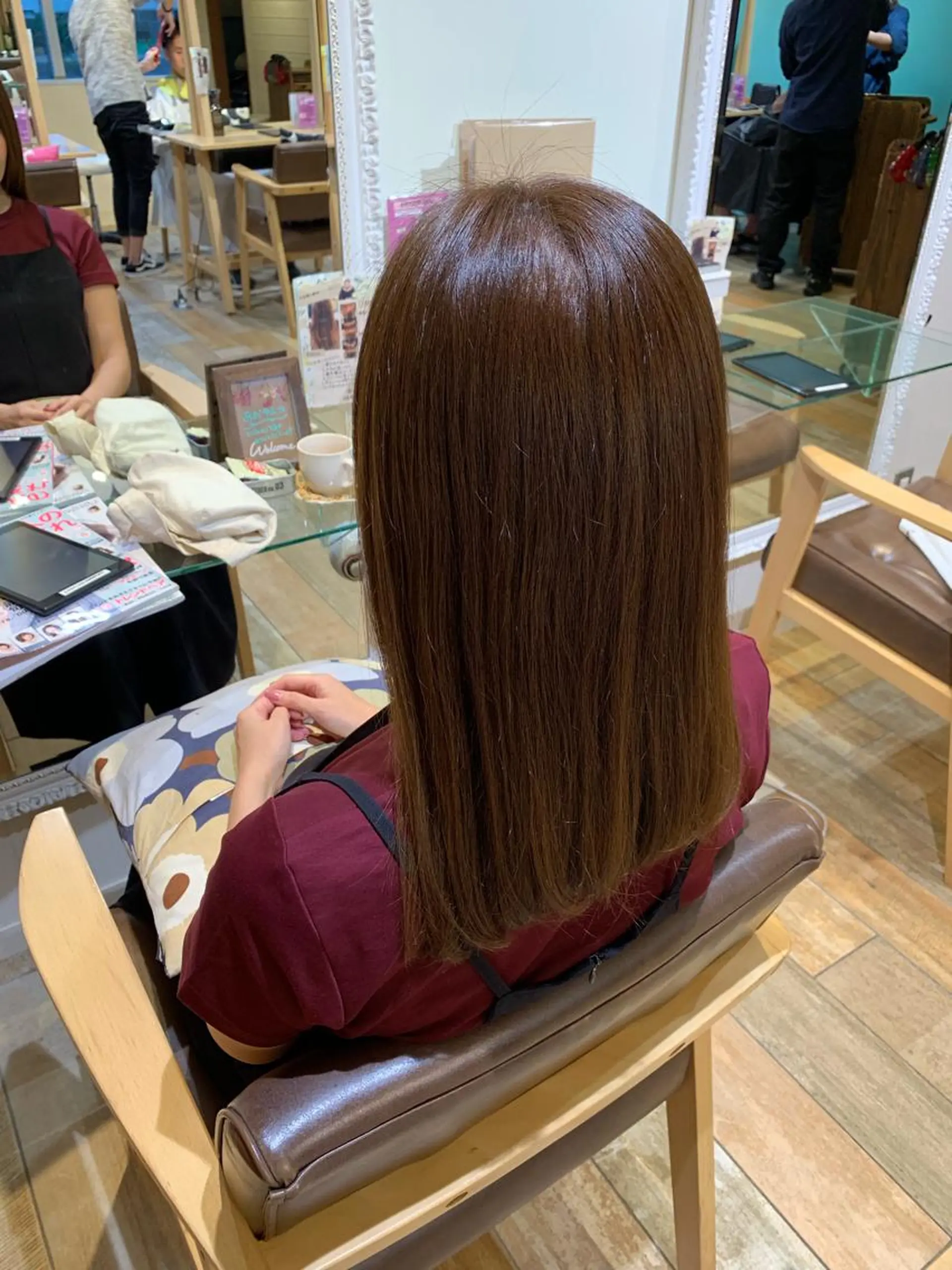 ミディアム カラー 高橋友里亜 /フリーランスのヘアスタイル