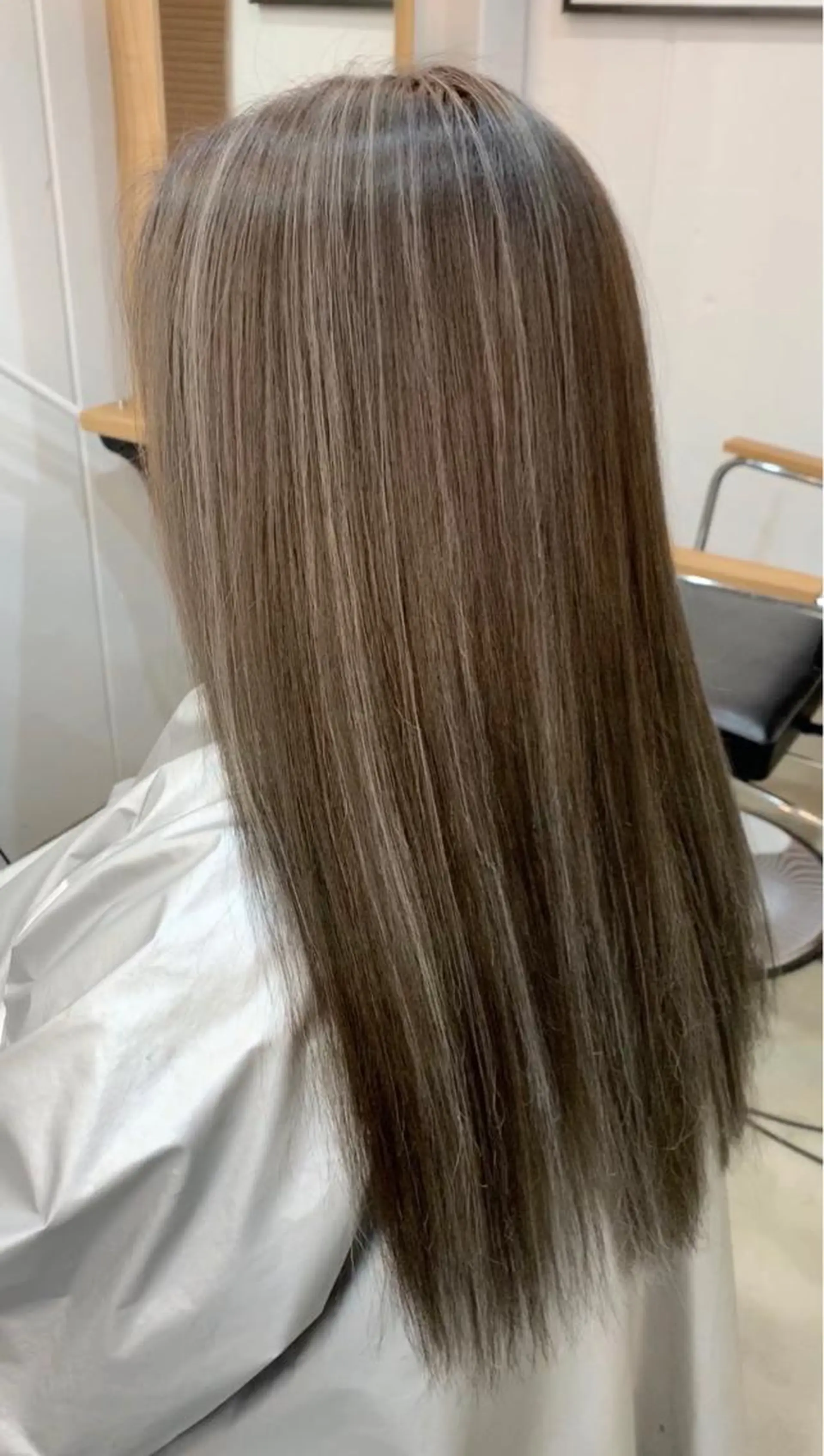 ロング カラー ヘアアレンジ ネイル マツエク・マツパ ハイライトカラー ハイライト ヘアカラー ブリーチ特化 / share 元太のヘアスタイル