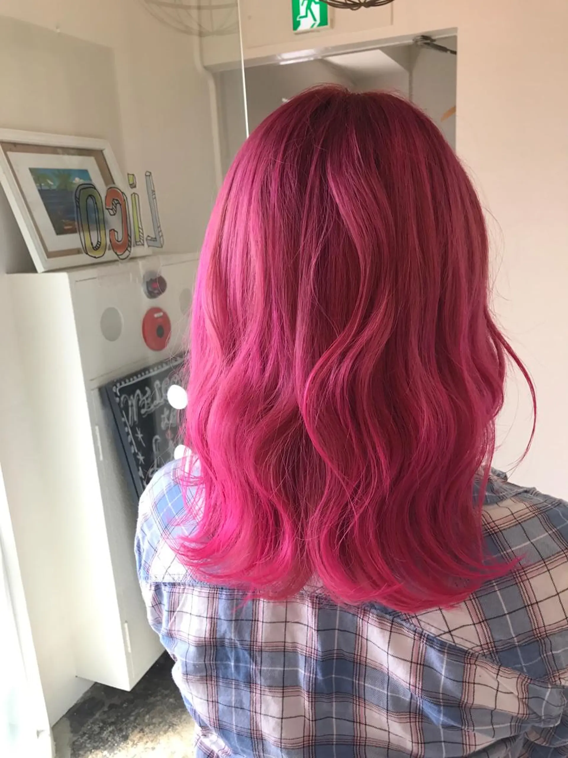 ミディアム カラー メンズハイトーン メンズバレイヤージュのヘアスタイル