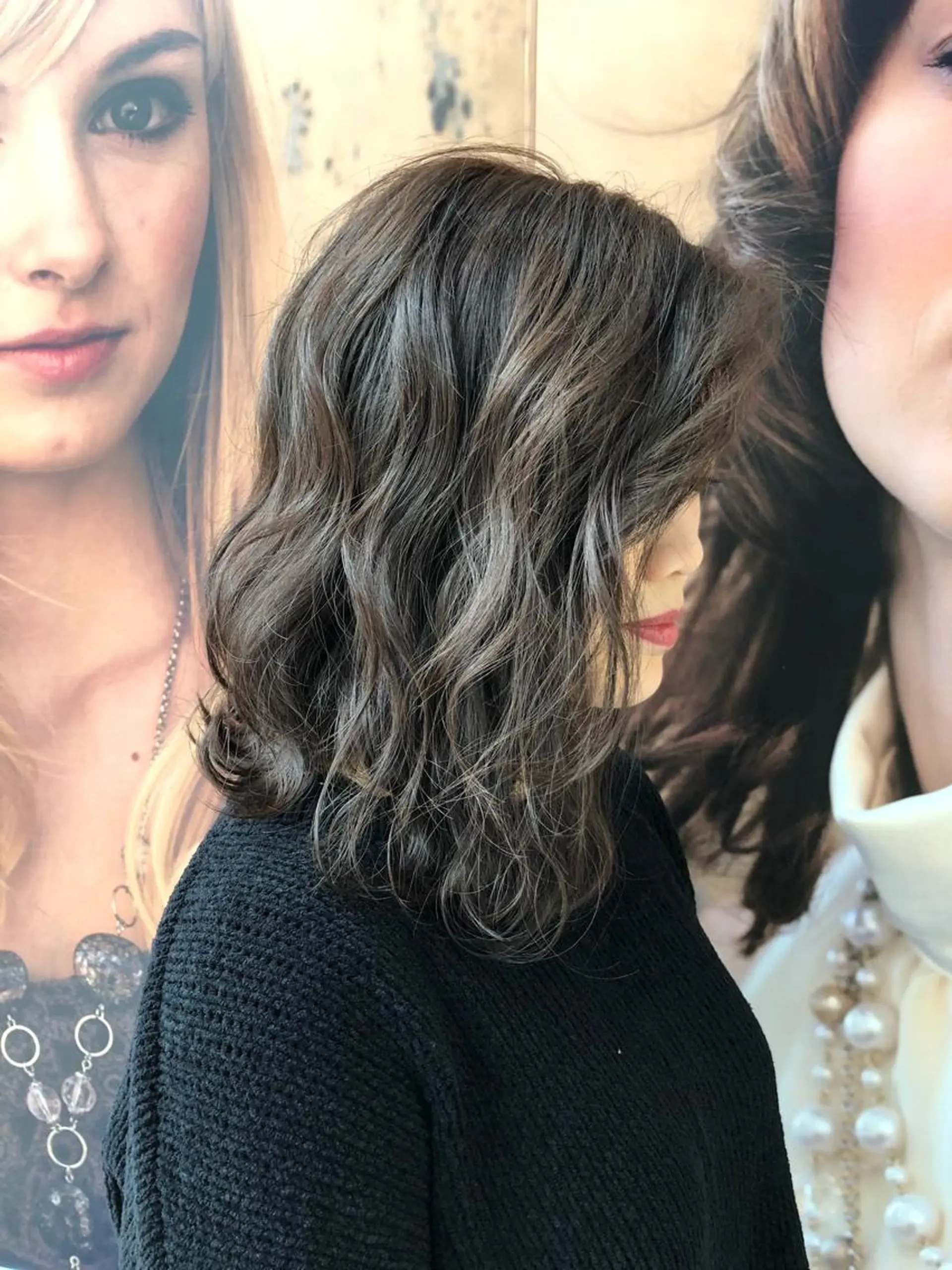 ミディアム カラー グレージュ イルミナカラー 丸みショートボブ/ タッセルボブ 吉野のヘアスタイル