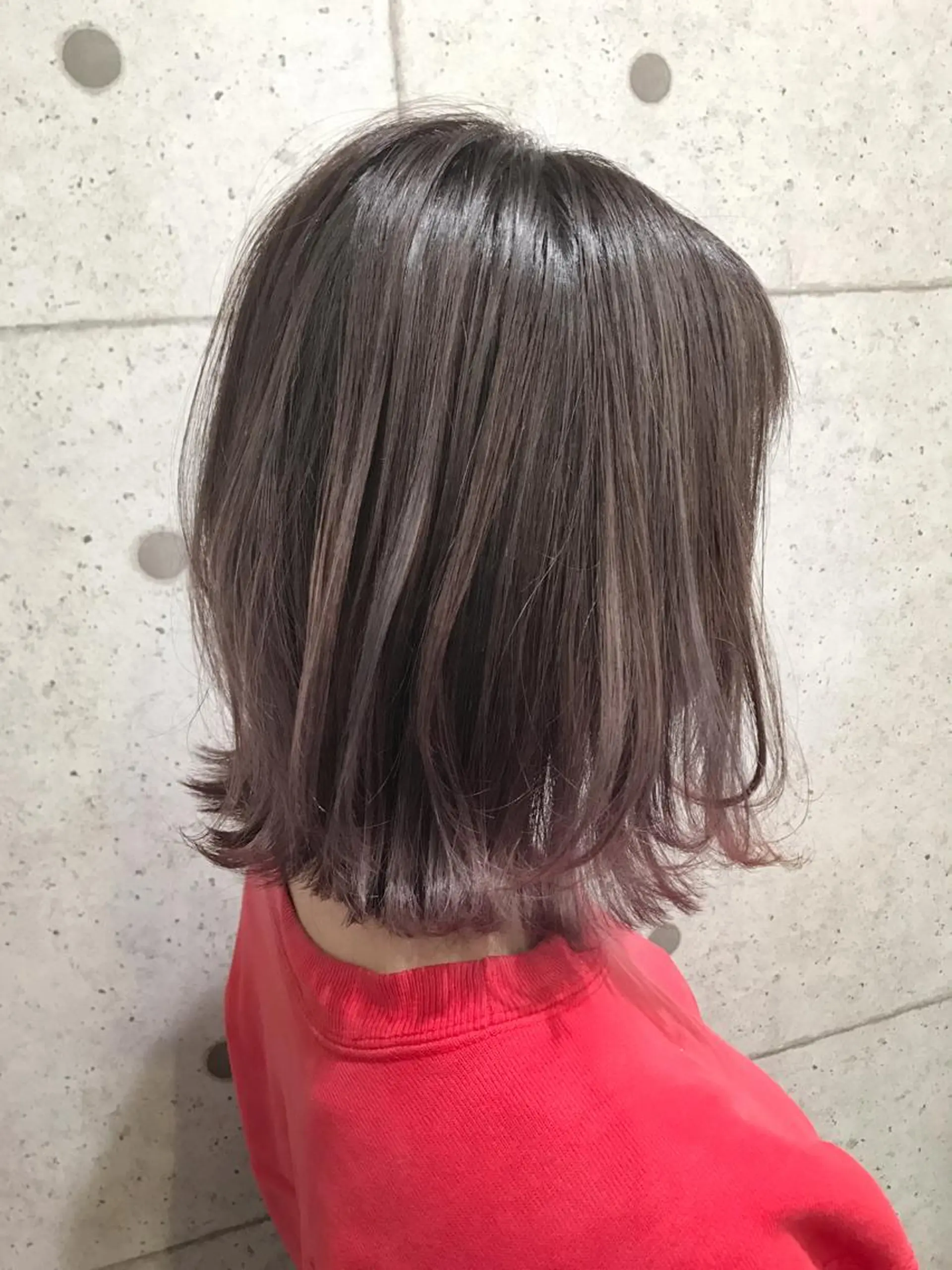 ミディアム カラー ヘアアレンジ バレイヤージュ ピンクカラー レイヤーカット 縮毛矯正 髪質改善寺坂雄飛💐のヘアスタイル