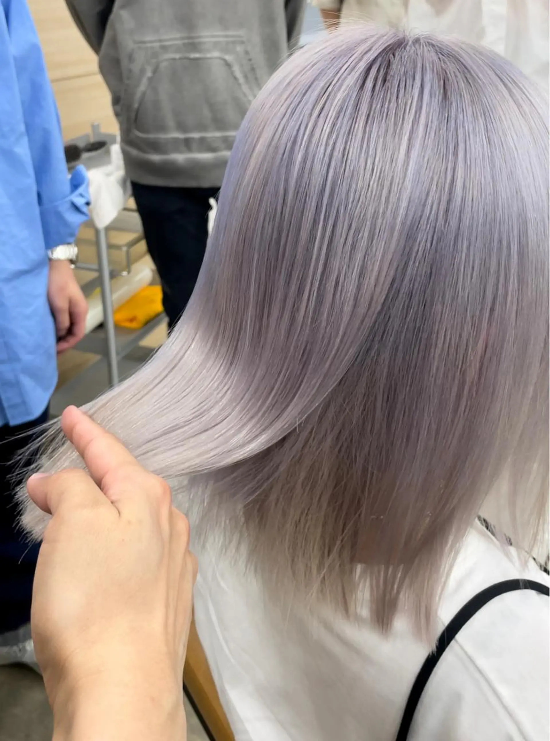 セミロング カラー Hikaru Takahashiのヘアスタイル