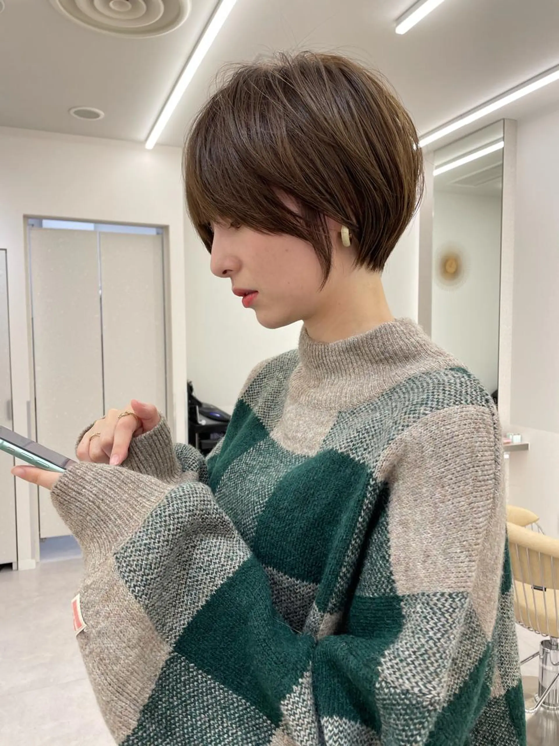 ショート カラー ショートボブ ショートレイヤー ハンサムショート 丸みショート ボブ カット ヘアカラー トリートメント ヘッドスパ 木原良 (キハラ リョウ)のヘアスタイル