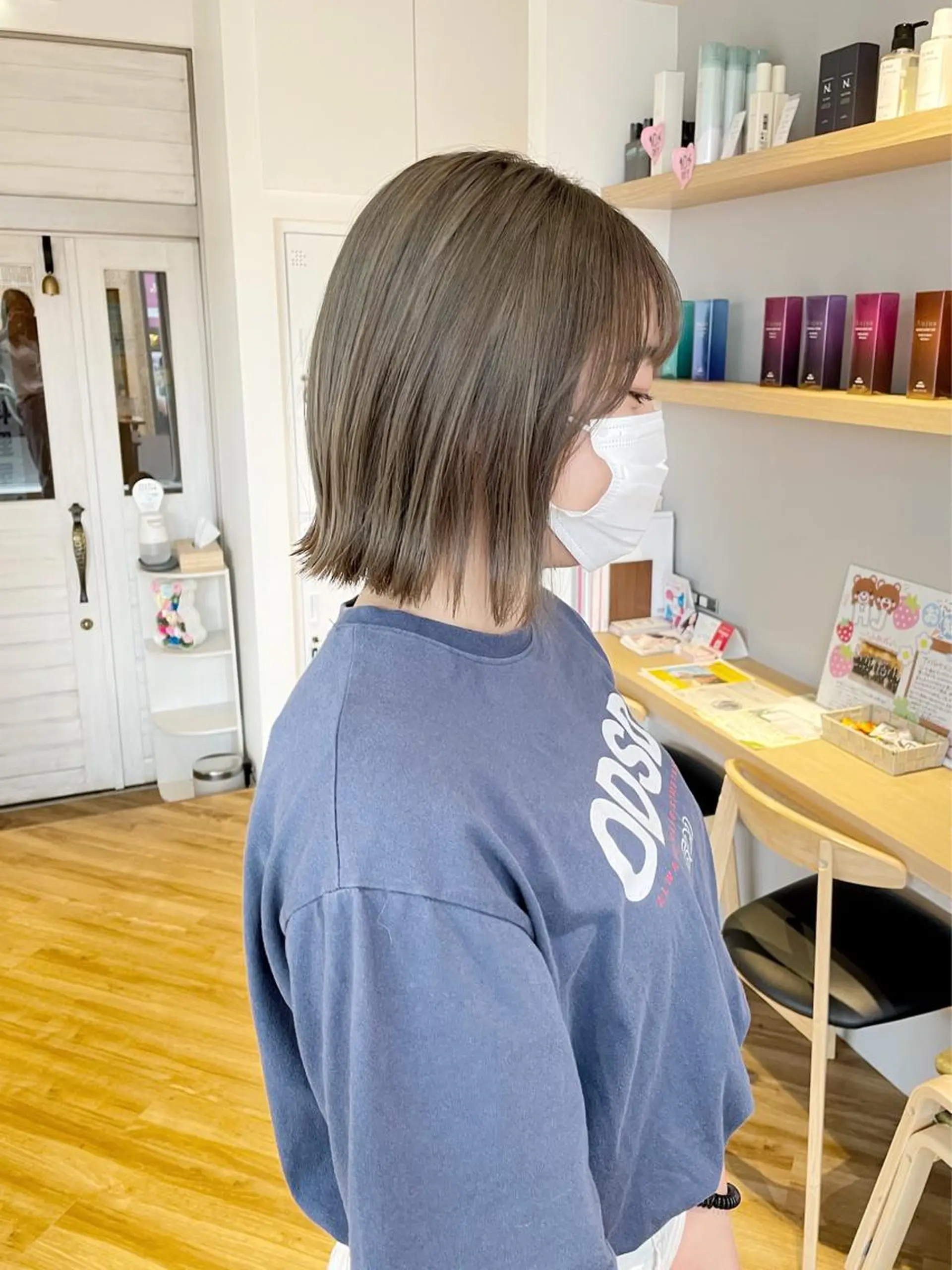 ショート カラー 杉村 未来のヘアスタイル