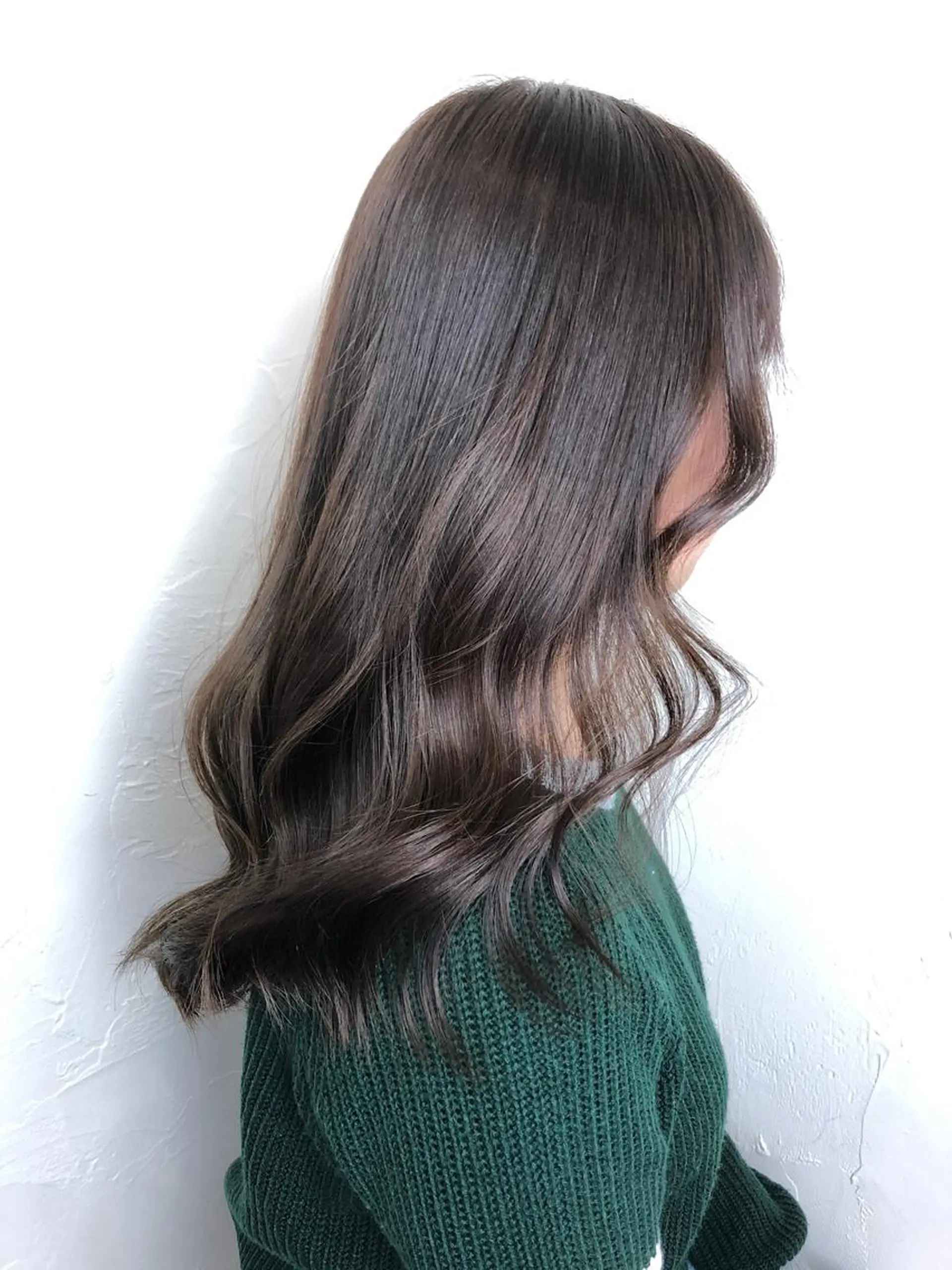 セミロング カラー ヘアカラー 古山 勇太のヘアスタイル