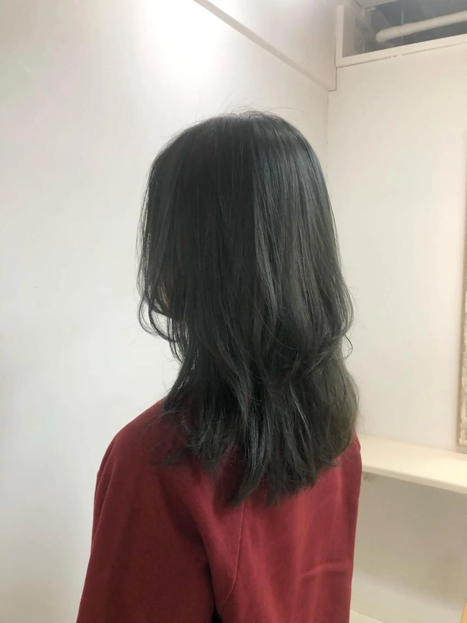 ミディアム カラー オリーブカラー ヘアカラー トリートメント 【髪質改善】Cyan 中村ちゅんみのヘアスタイル