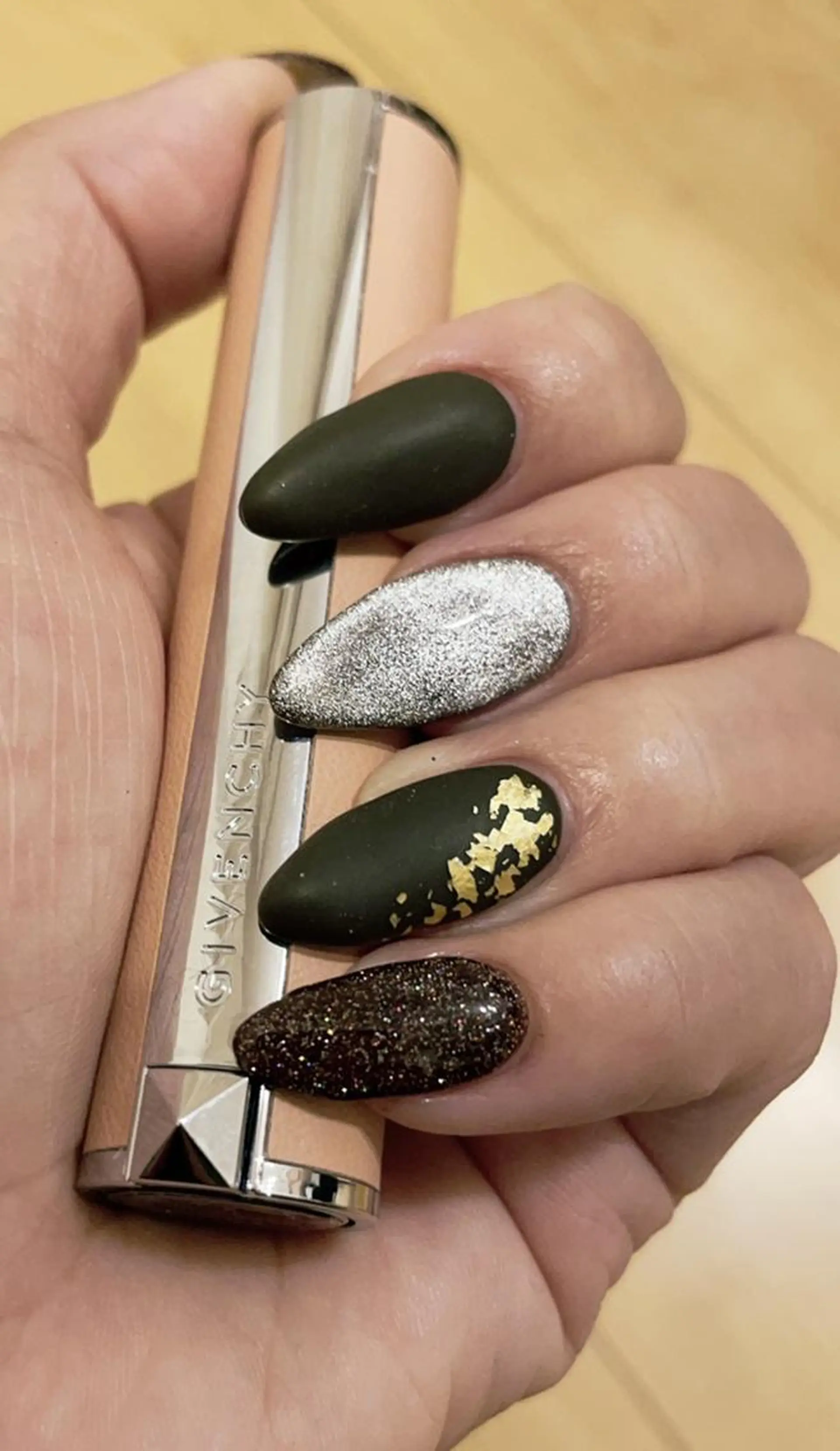 ネイル 💅ネイルサロン ブラン🌈かすみのネイルデザイン