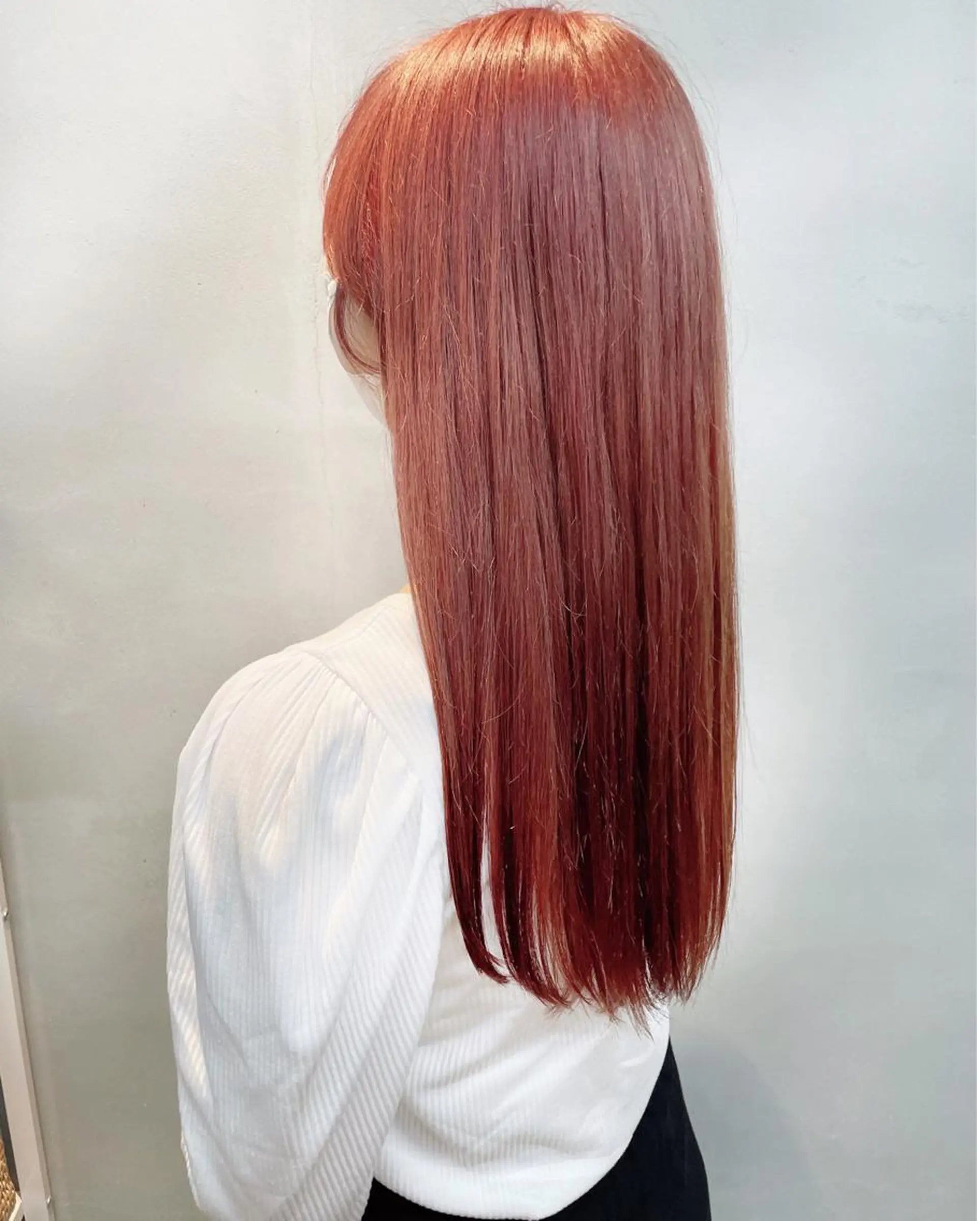 セミロング カラー ピンクカラー 女性リピ90%🍨 🩷佐藤みずきのヘアスタイル