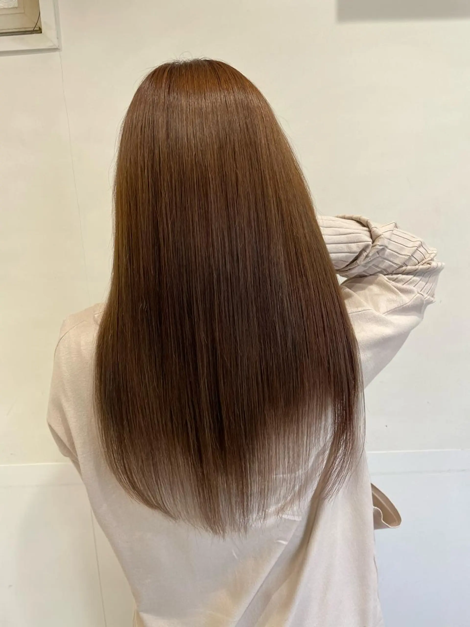 セミロング カラー ヘアアレンジ キッズ ネイル マツエク・マツパ ベージュカラー ブリーチ ブルーカラー ブラウンカラー ブルージュ ヘアカラー トリートメント ヘッドスパ ヘアセット 髪質改善カラー🦋 田村のヘアスタイル