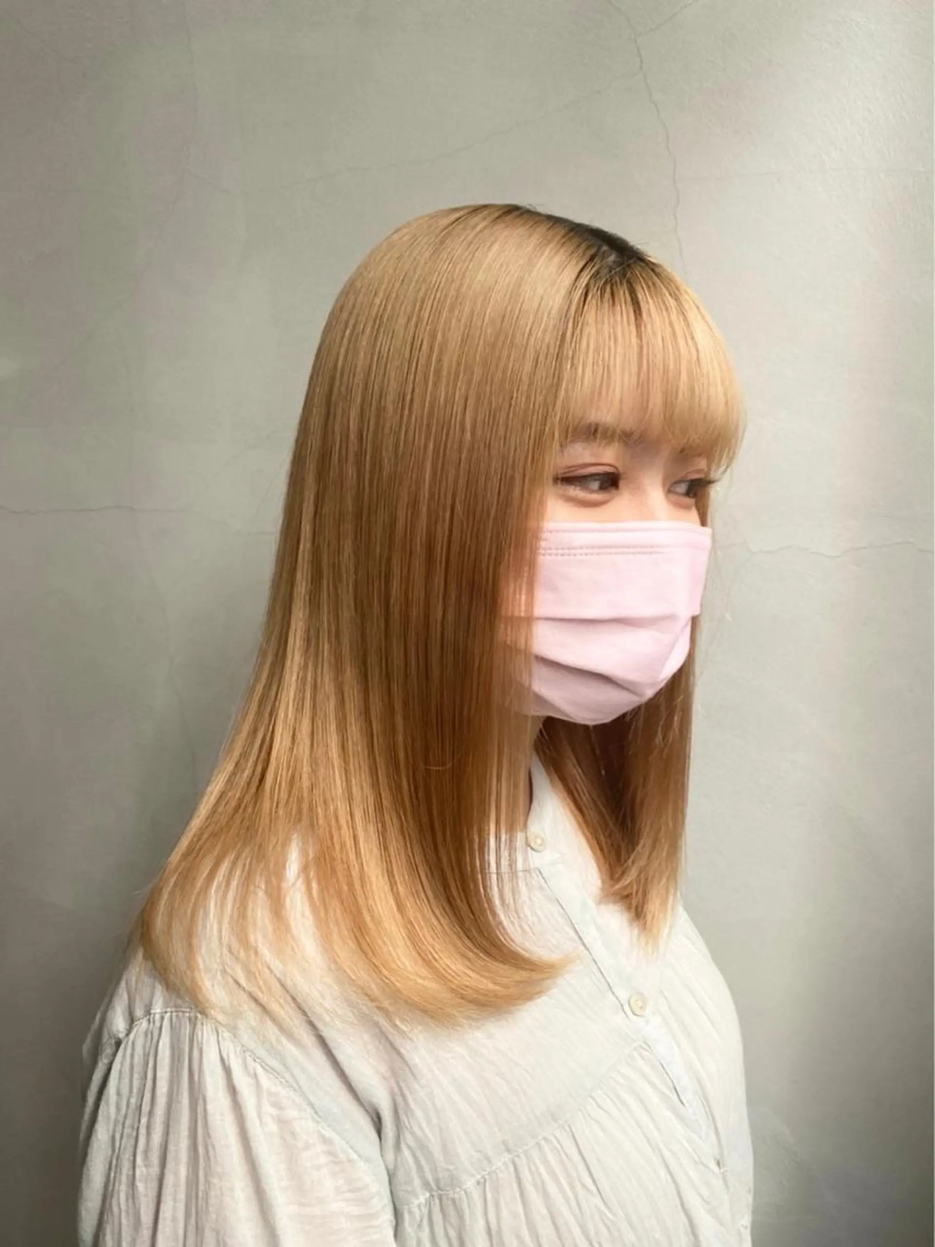 カラー miu .のヘアスタイル