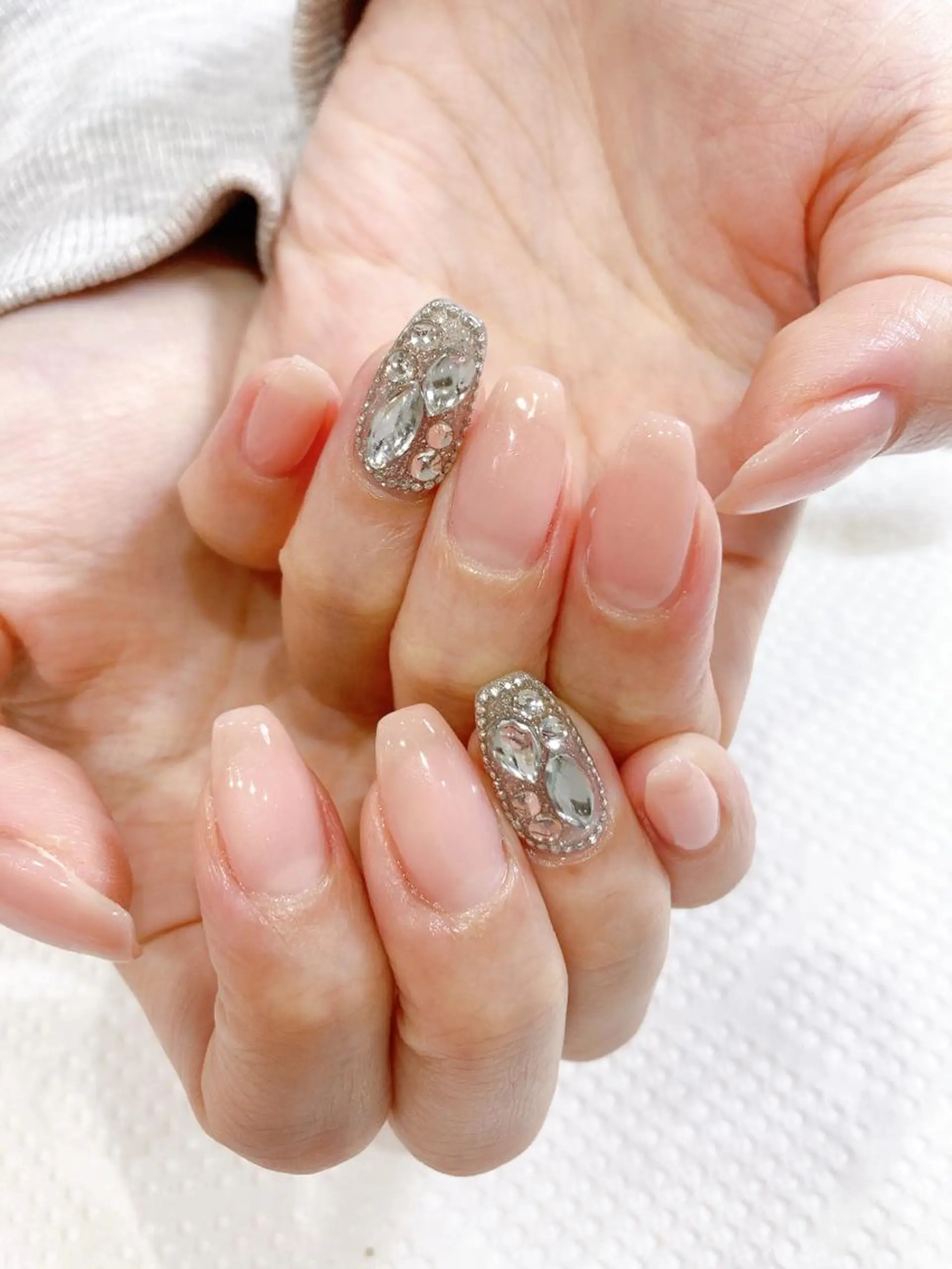 ネイル ハンドネイル Nest 平出のネイルデザイン