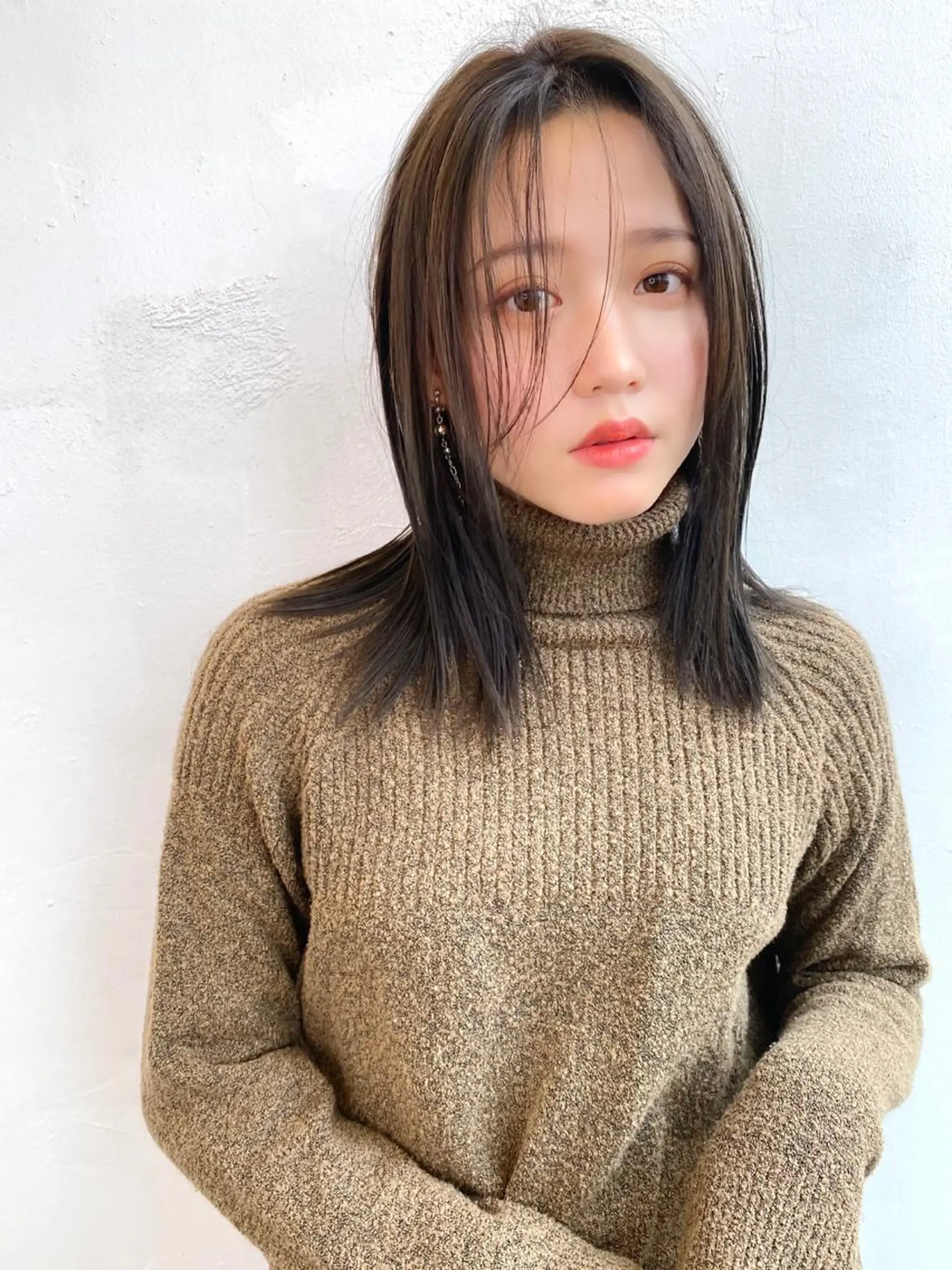 セミロング カラー 🥣 hashi 🛋️のヘアスタイル