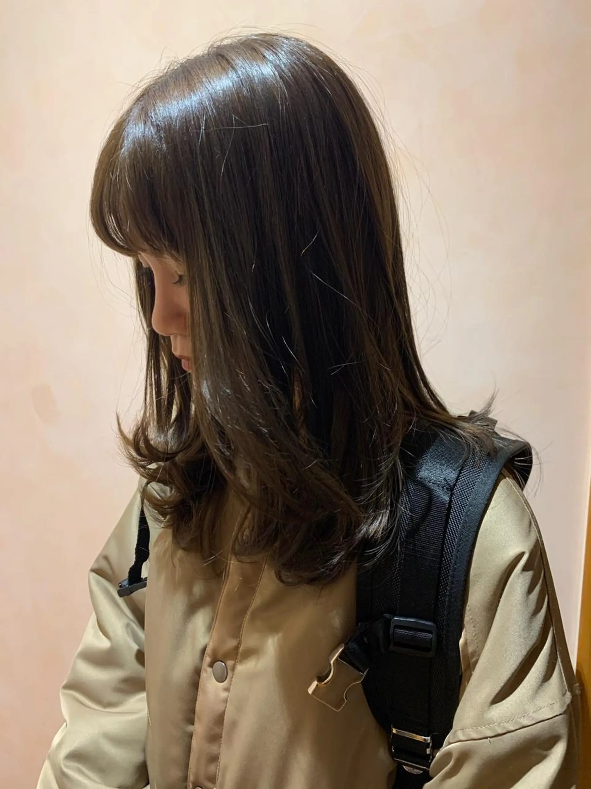 セミロング レイヤーカット ＳＨＵ ＮＴＡのヘアスタイル