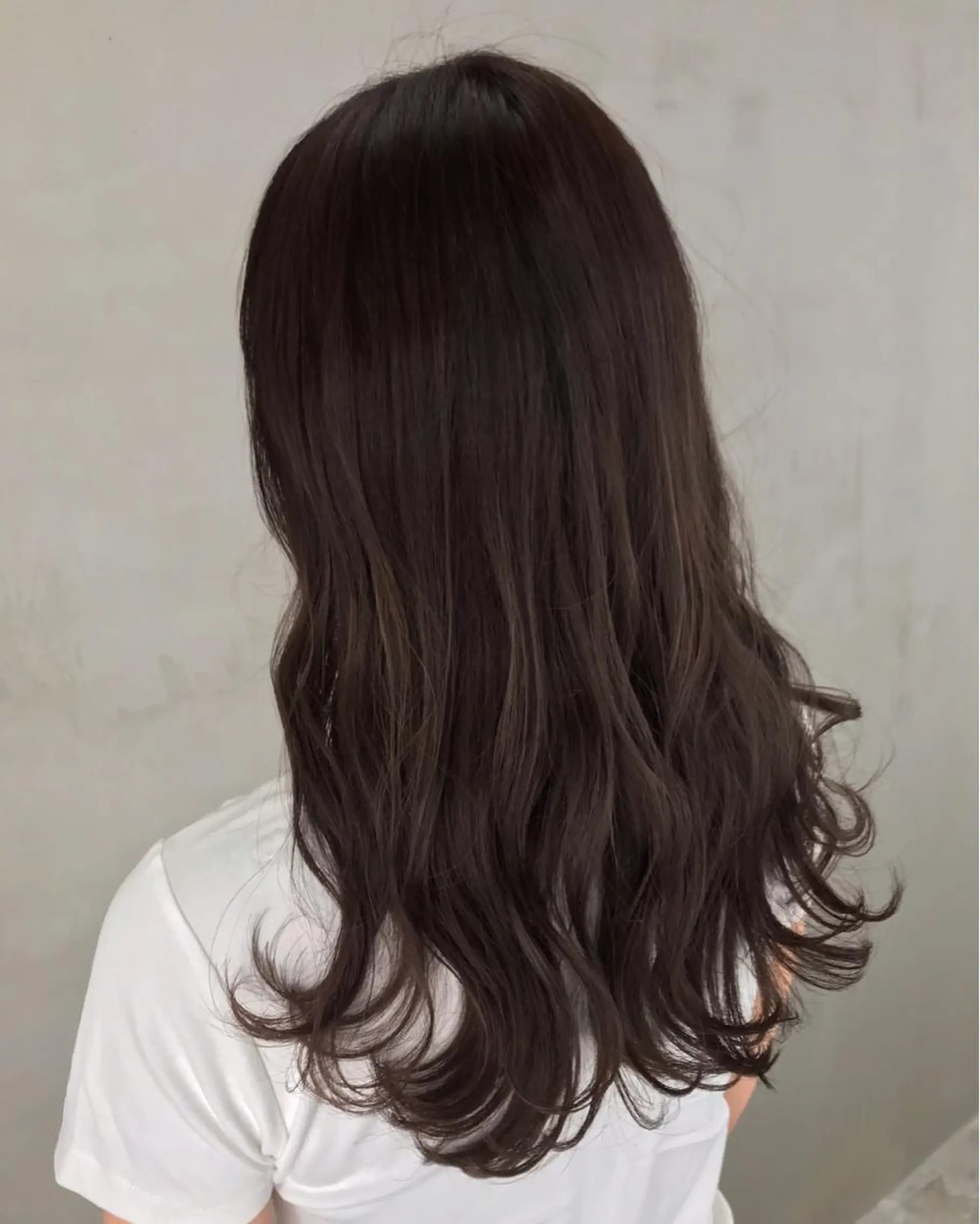 セミロング yui .のヘアスタイル