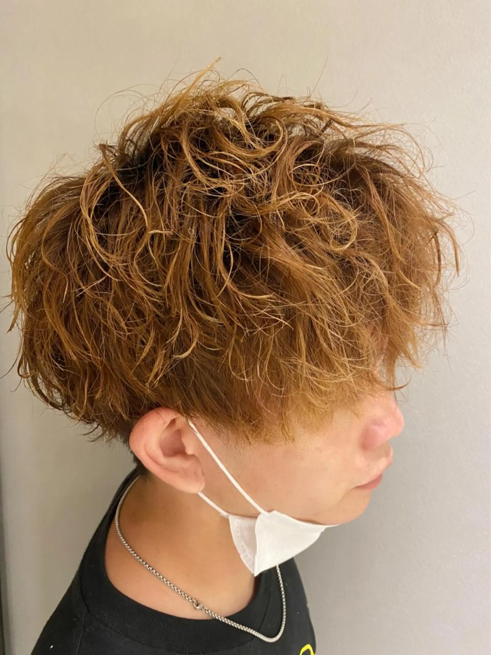 ショート カラー パーマ メンズ カット パーマ 梅田茶屋町メンズ 専門美容師 山元一平のヘアスタイル
