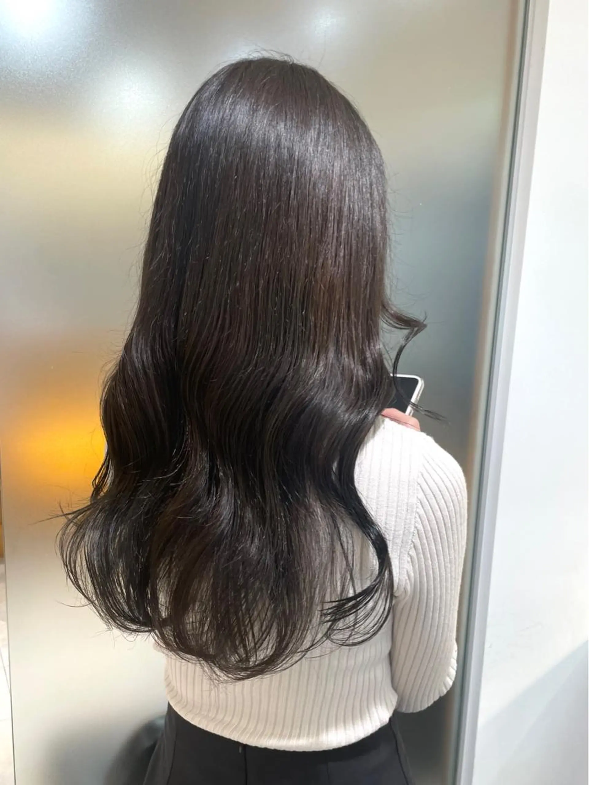 セミロング カラー ヘアカラー 佐藤 梨里花 ❤︎のヘアスタイル