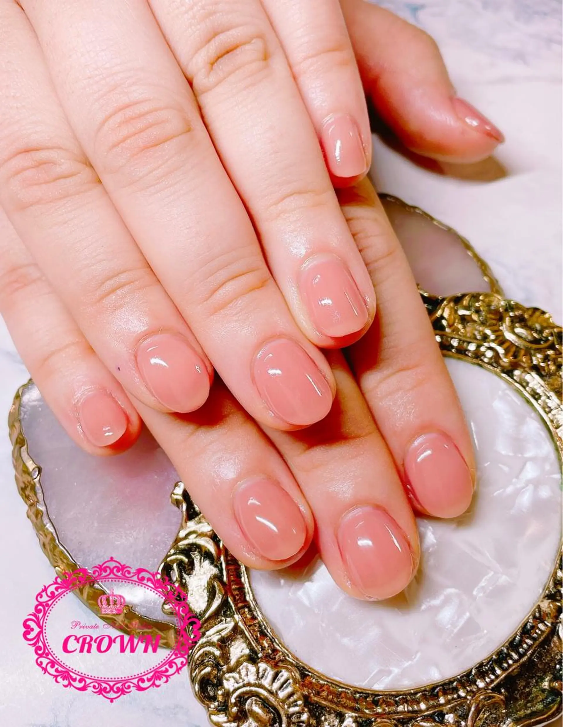 ネイル CROWN プライベートサロンのネイルデザイン