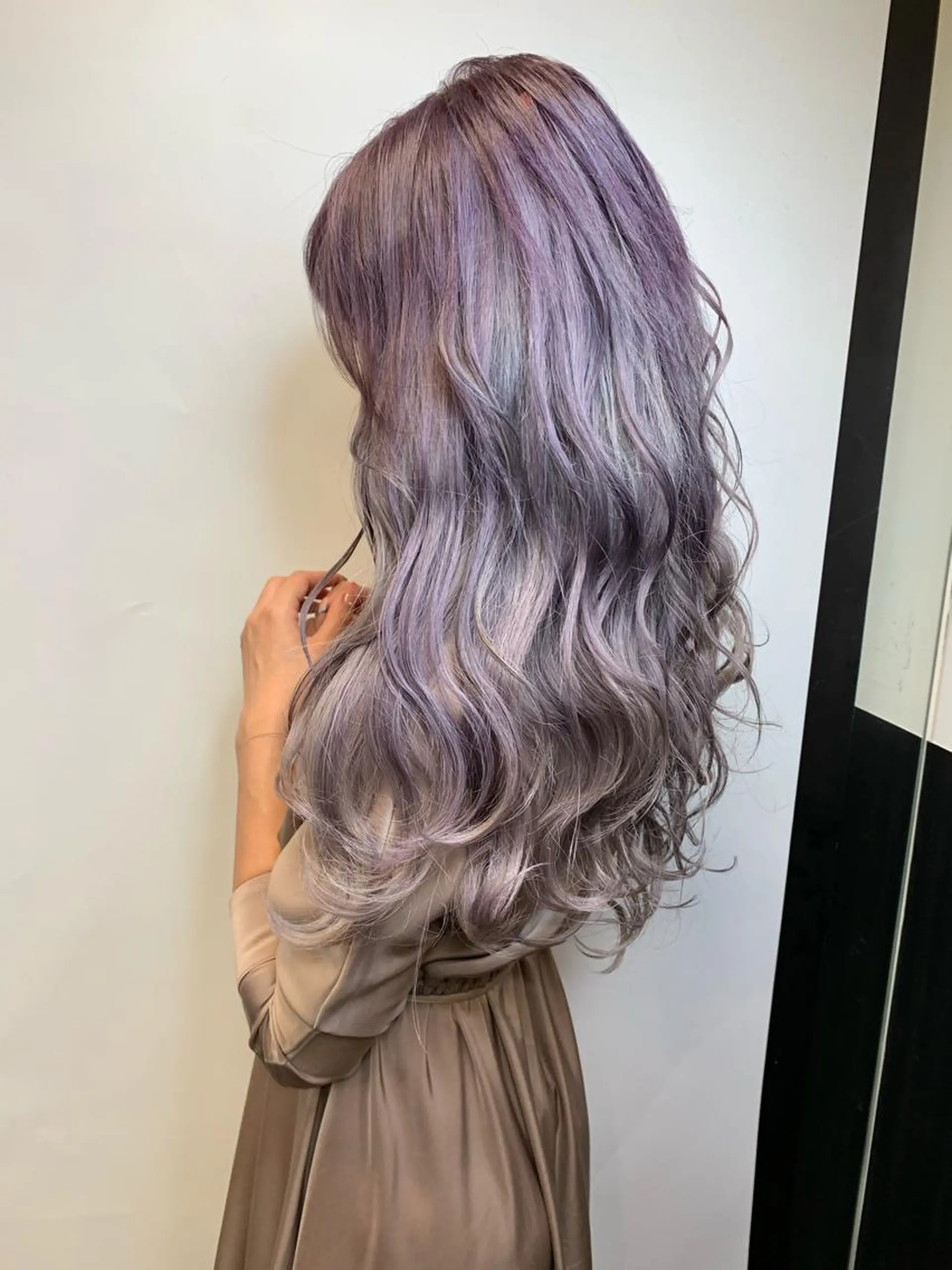 ロング カラー 韓国カラー/エクステ carryのヘアスタイル