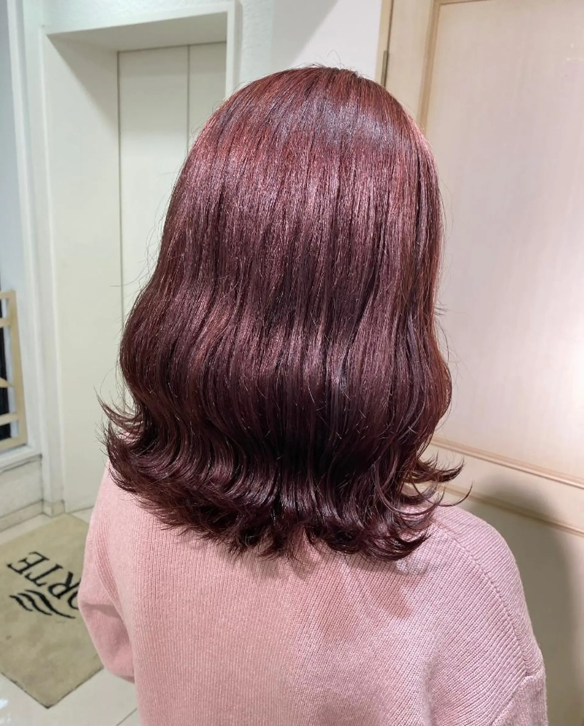 セミロング カラー ヘアアレンジ 透明感カラー 古山 結季🌙🖤のヘアスタイル