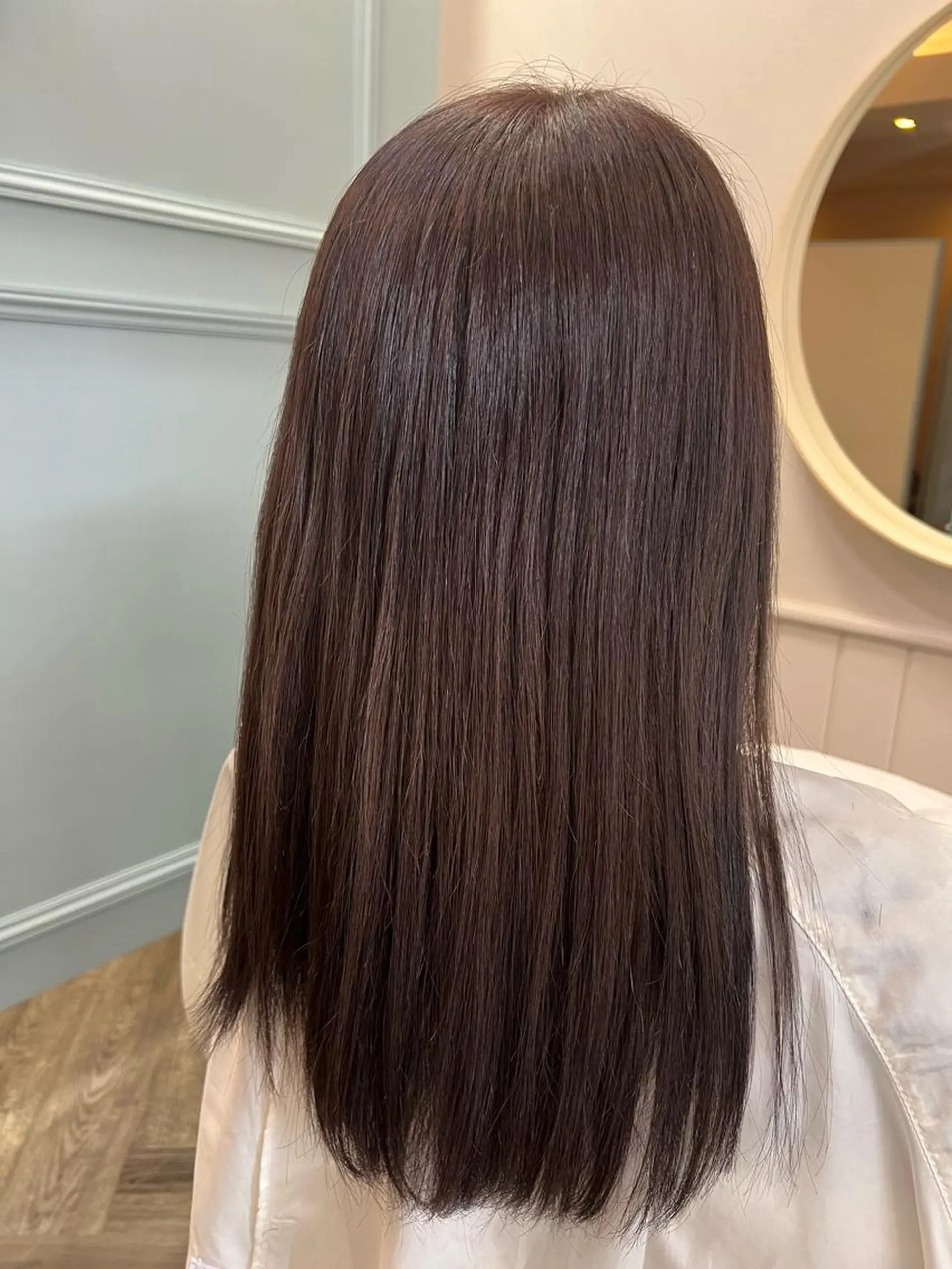 セミロング 髪質改善 艶髪専門美容師🏄 kazuレスlessのヘアスタイル