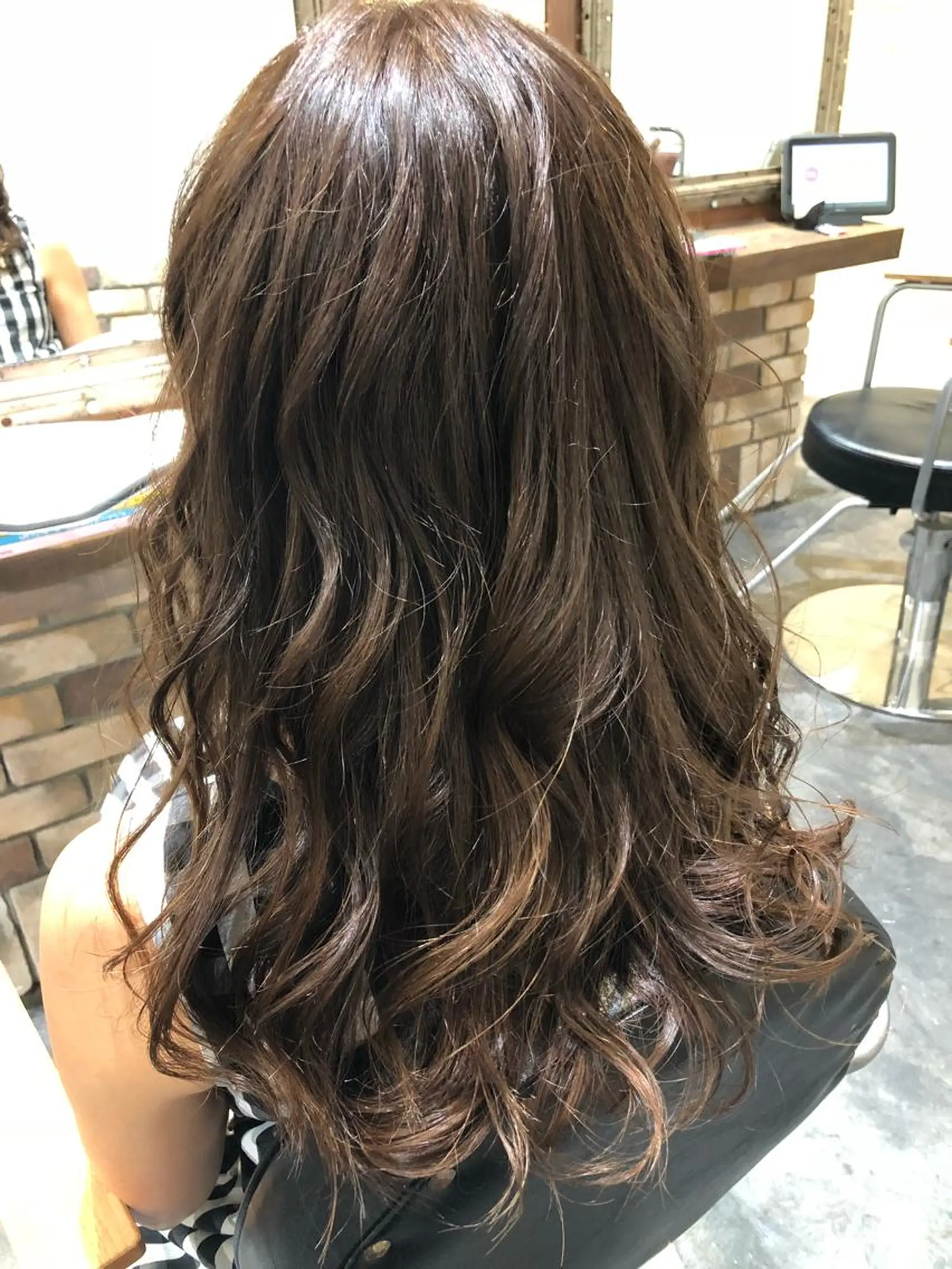 ロング カラー カット ヘアカラー 山村 直哉のヘアスタイル