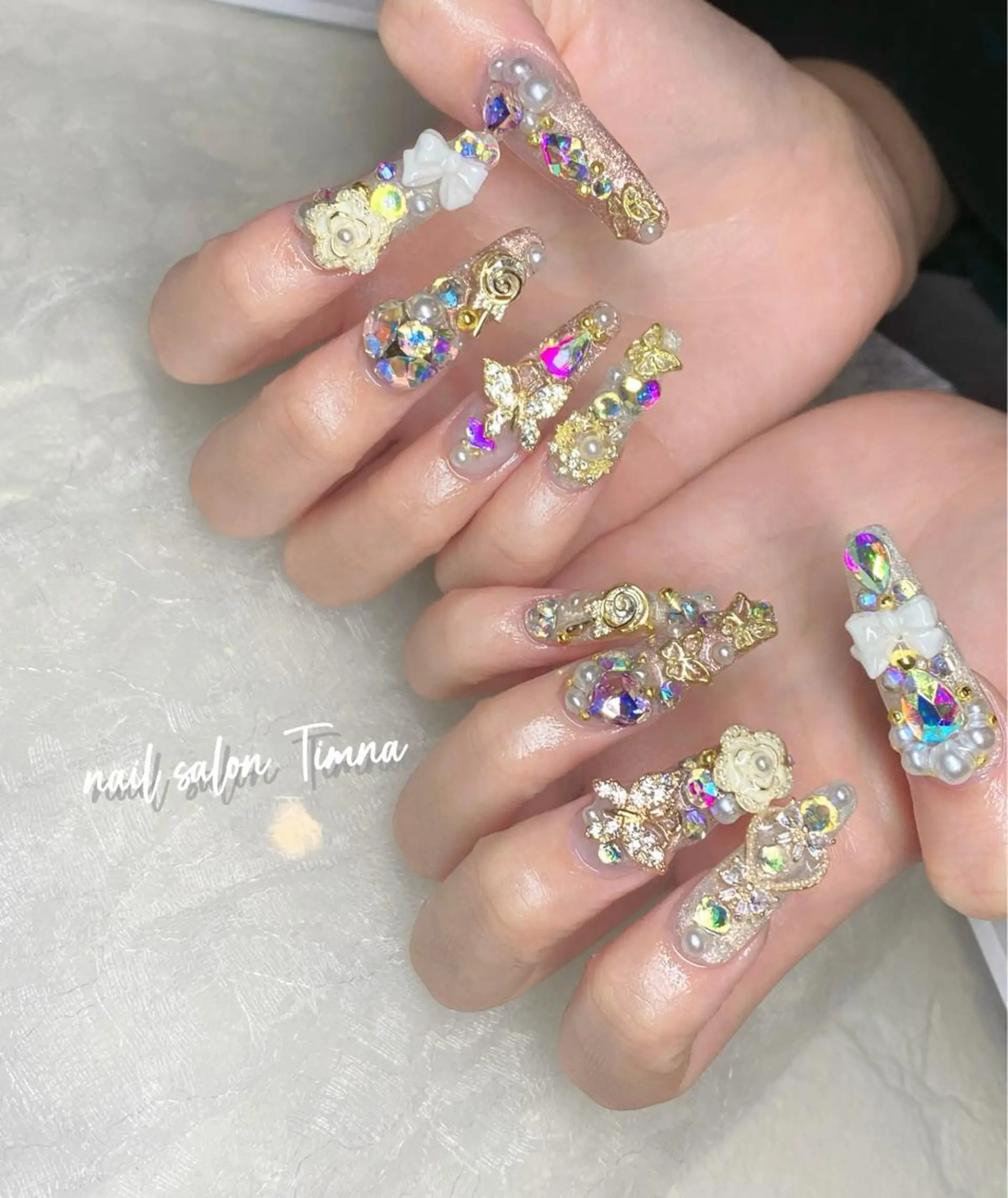 ロング ハンドネイル NAILSALON 🍔Timna🍟のネイルデザイン