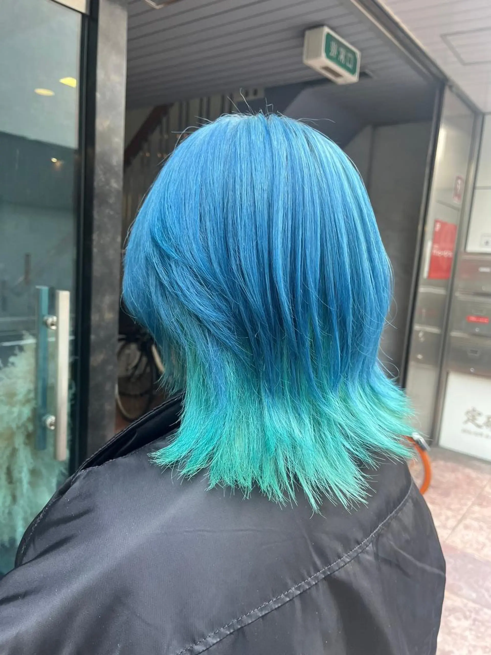 セミロング カラー ダブルカラー グラデーションカラー ハイライトカラー イルミナカラー インナーカラー カット ヘアカラー トリートメント BUCKS【天王寺】 バックス【駅30秒】のヘアスタイル