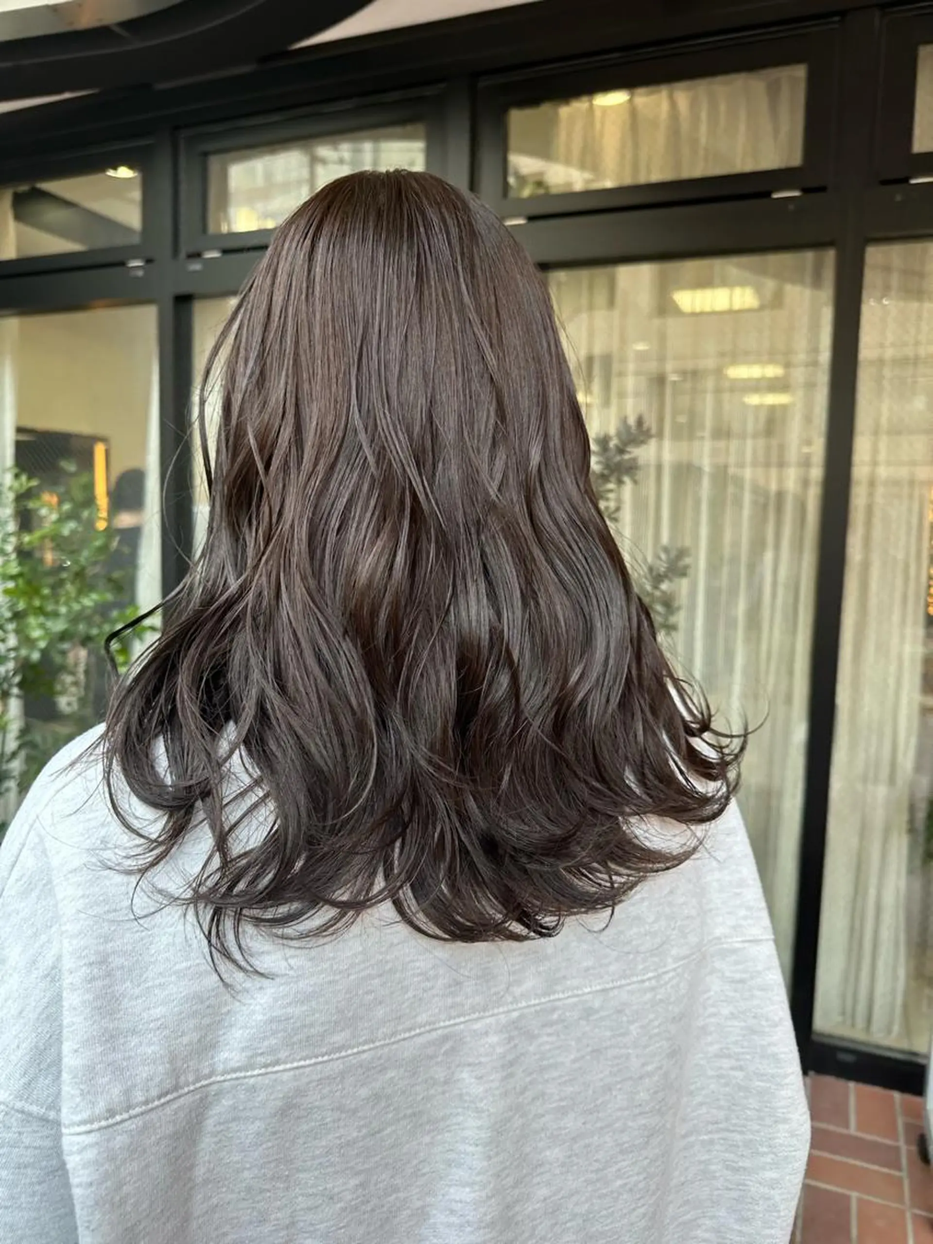 ミディアム ハイトーン/暖色/ 眉/メイク/Rinaのヘアスタイル