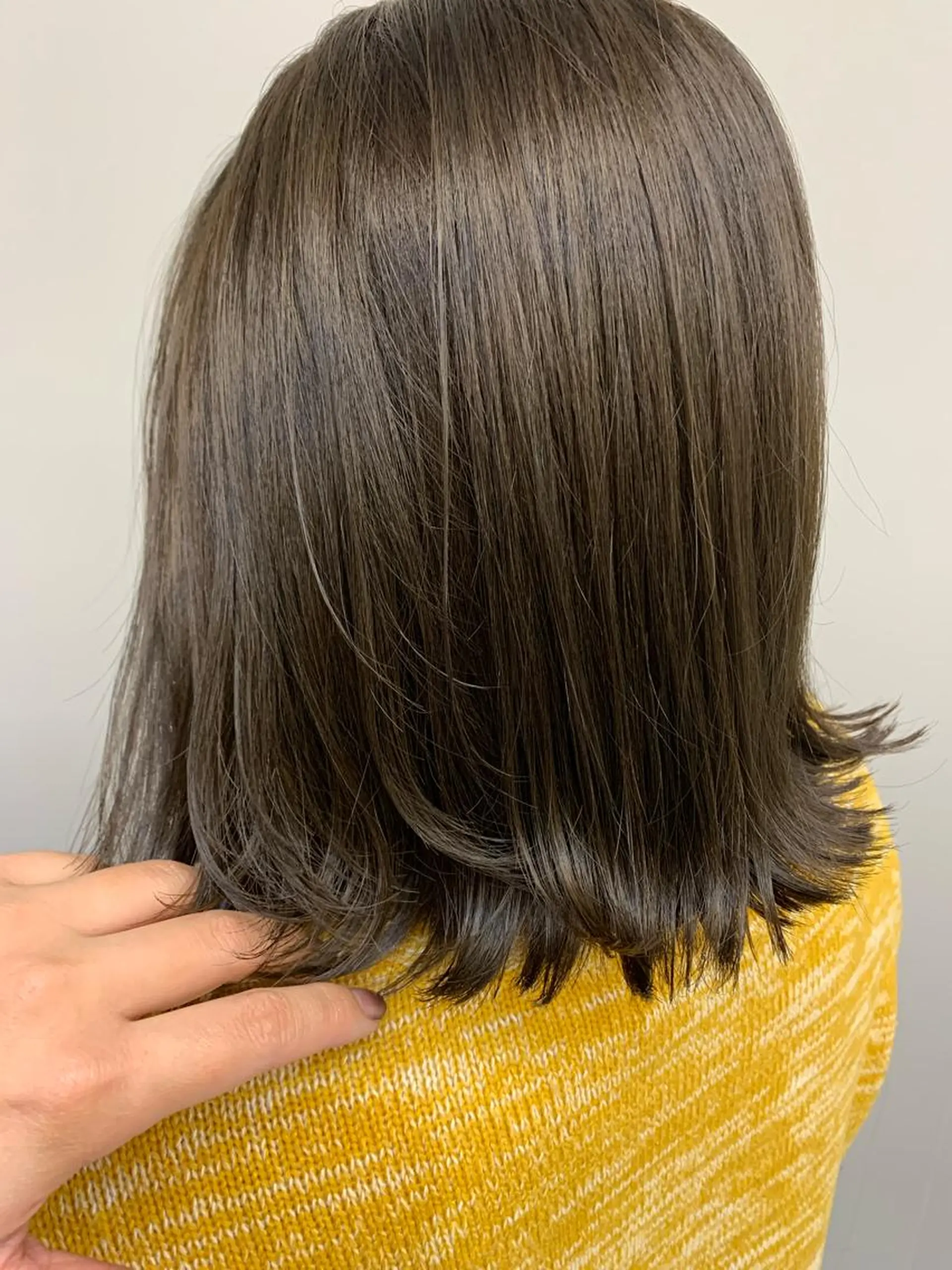 ミディアム カラー ブリーチ 透明感カラー ブリーチなしカラー theF___ yukoのヘアスタイル