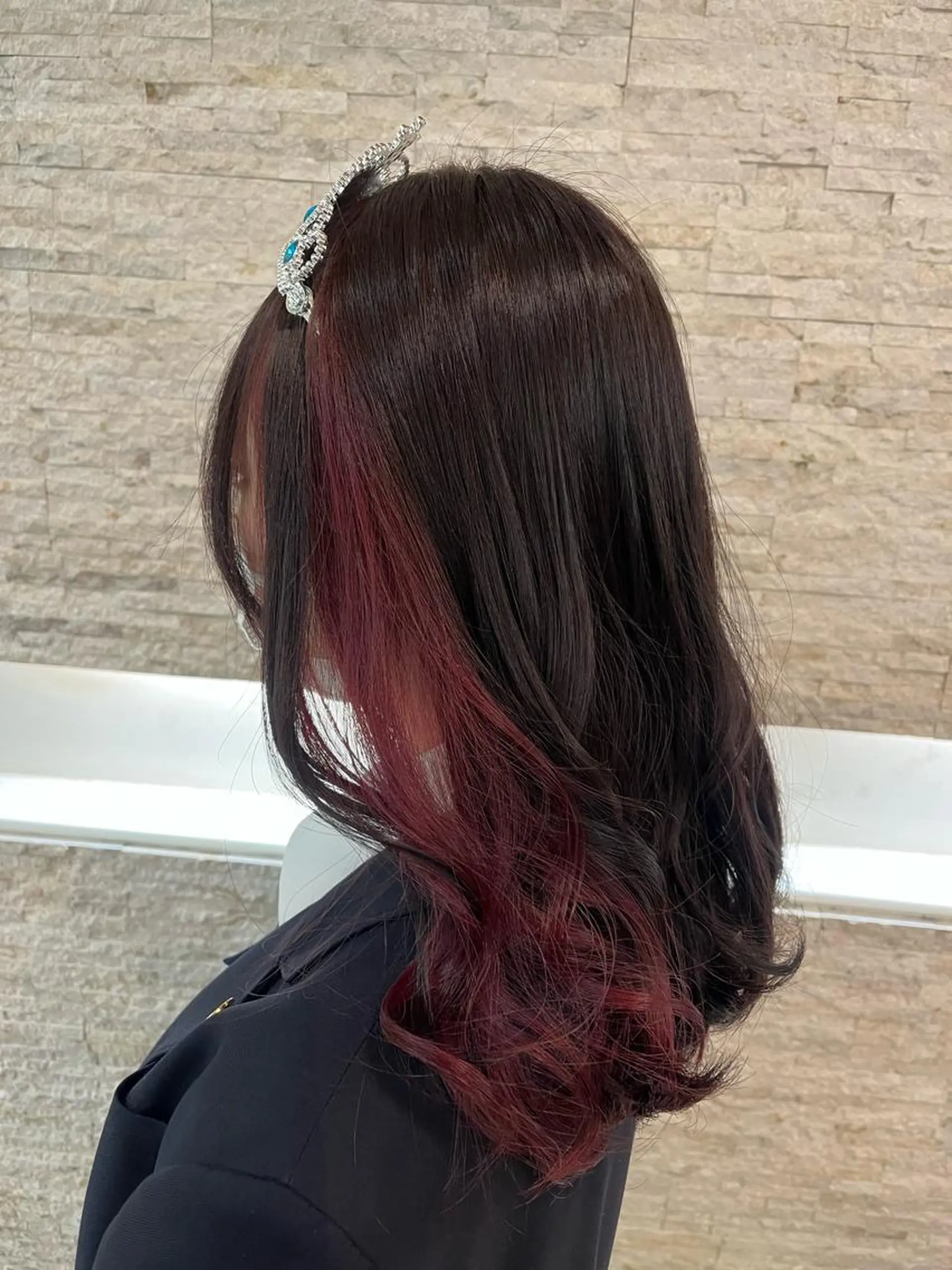 セミロング カラー ピンクカラー 卒業式のヘアスタイル ヘアカラー トリートメント ヘアセット 韓国/インナーカラー 🍑YUI🍑のヘアスタイル