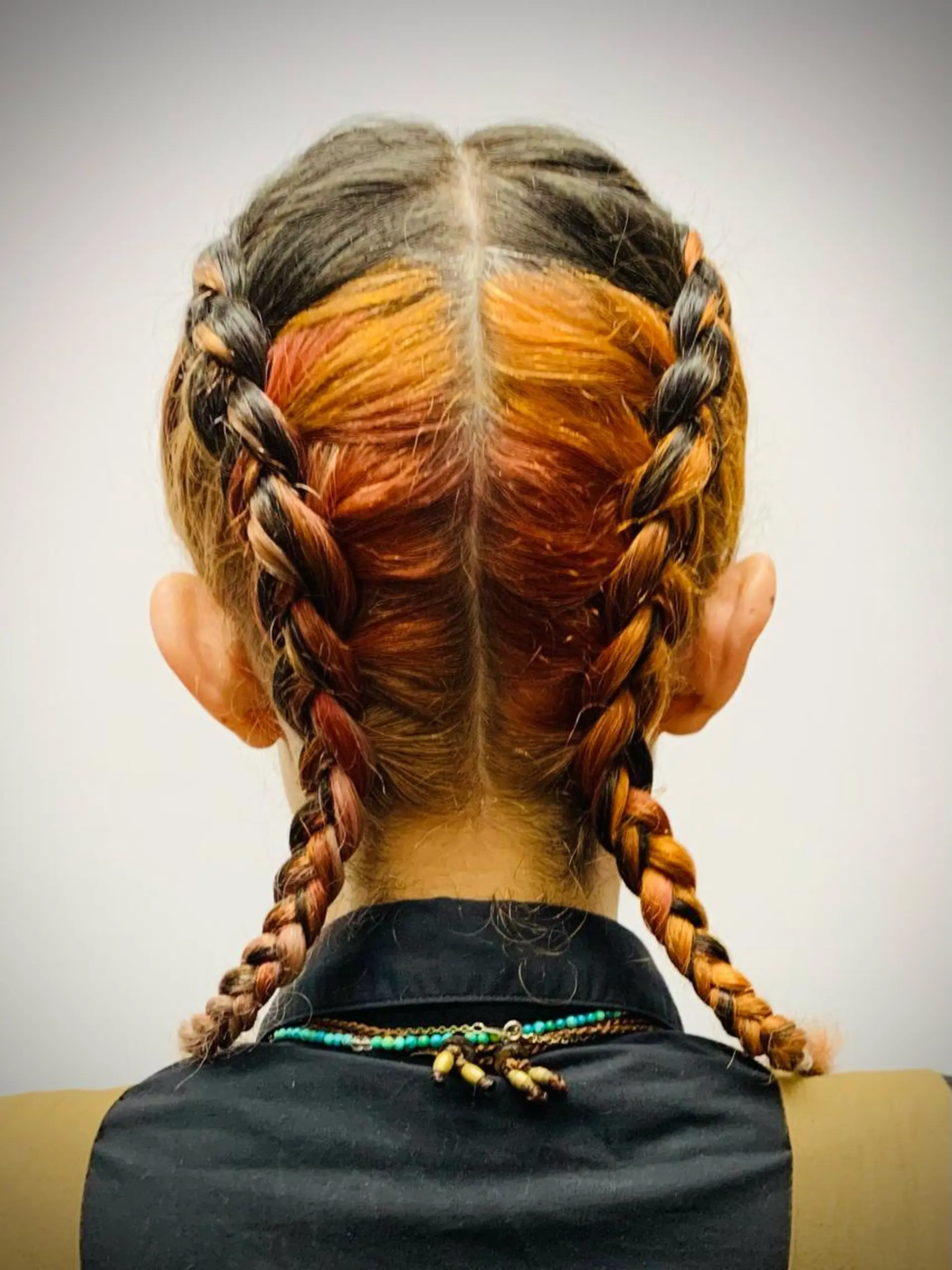 ミディアム ハイライト 髪質改善 韓国風ヘア レイヤーカット 縮毛矯正 Koichi Satoのヘアスタイル