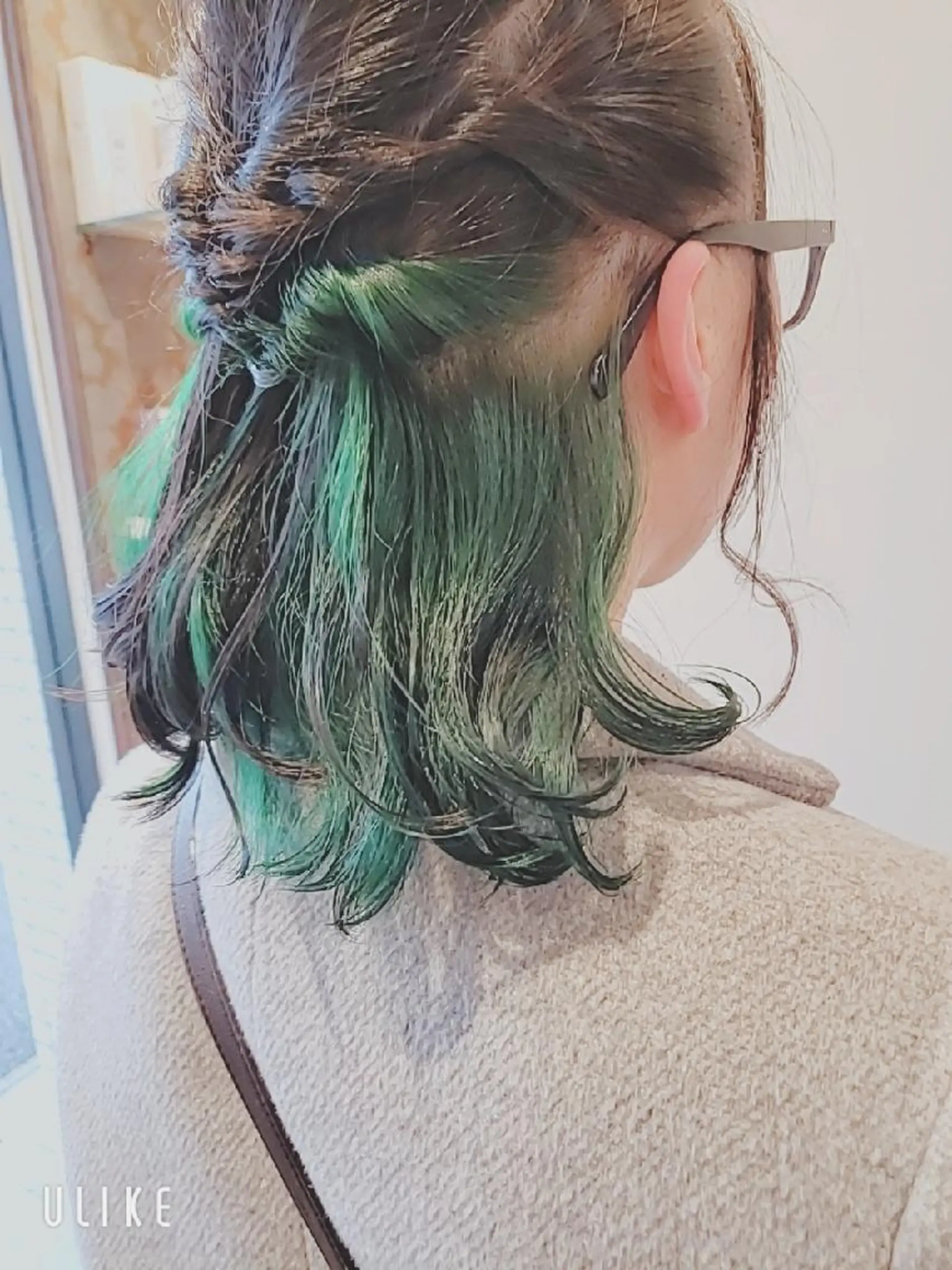 セミロング カラー インナーカラー カット ヘアカラー 美容室Grande by  saku所属・槌本 健成のヘアスタイル