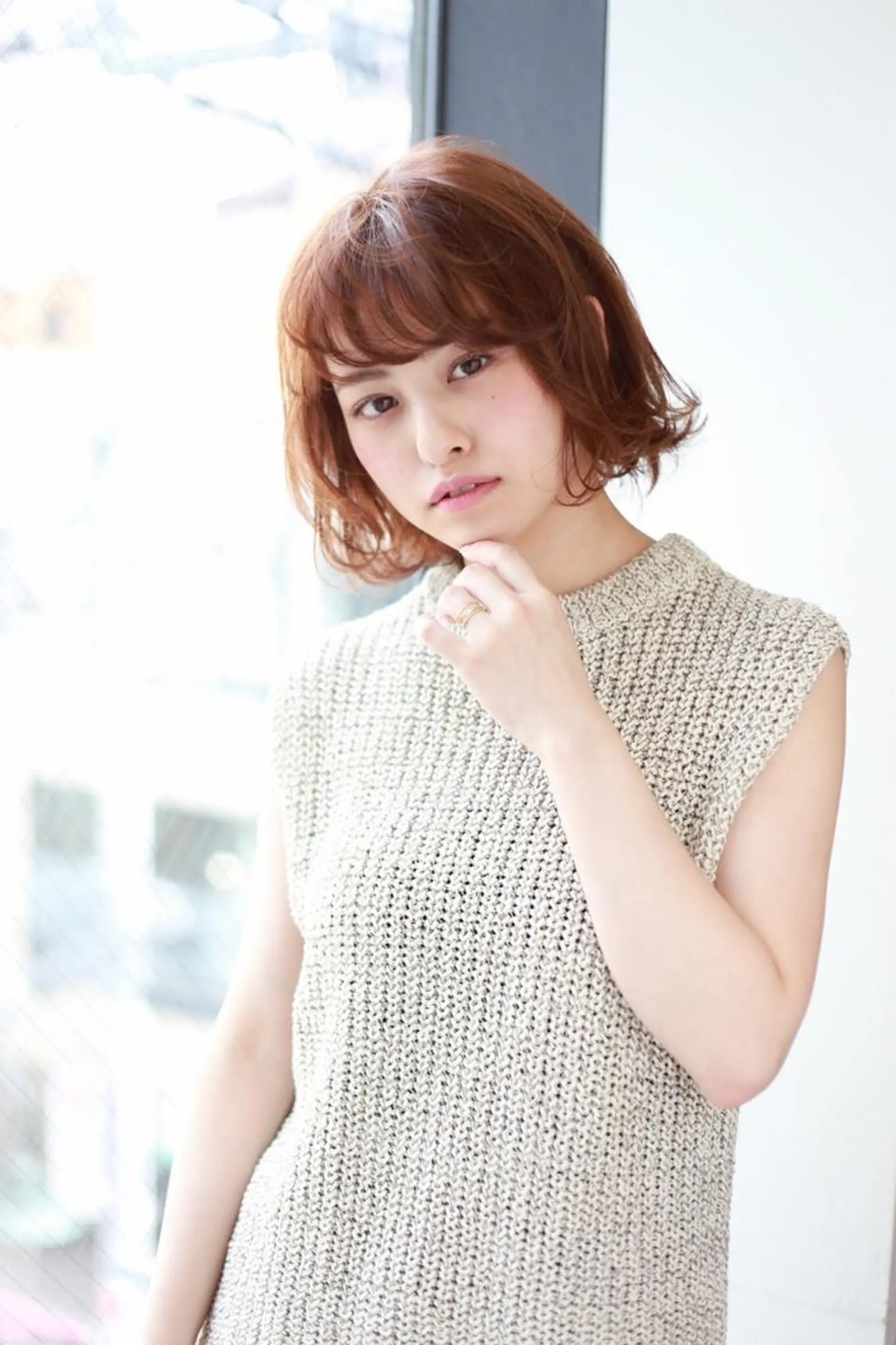 ミディアム 松島 涼花のヘアスタイル
