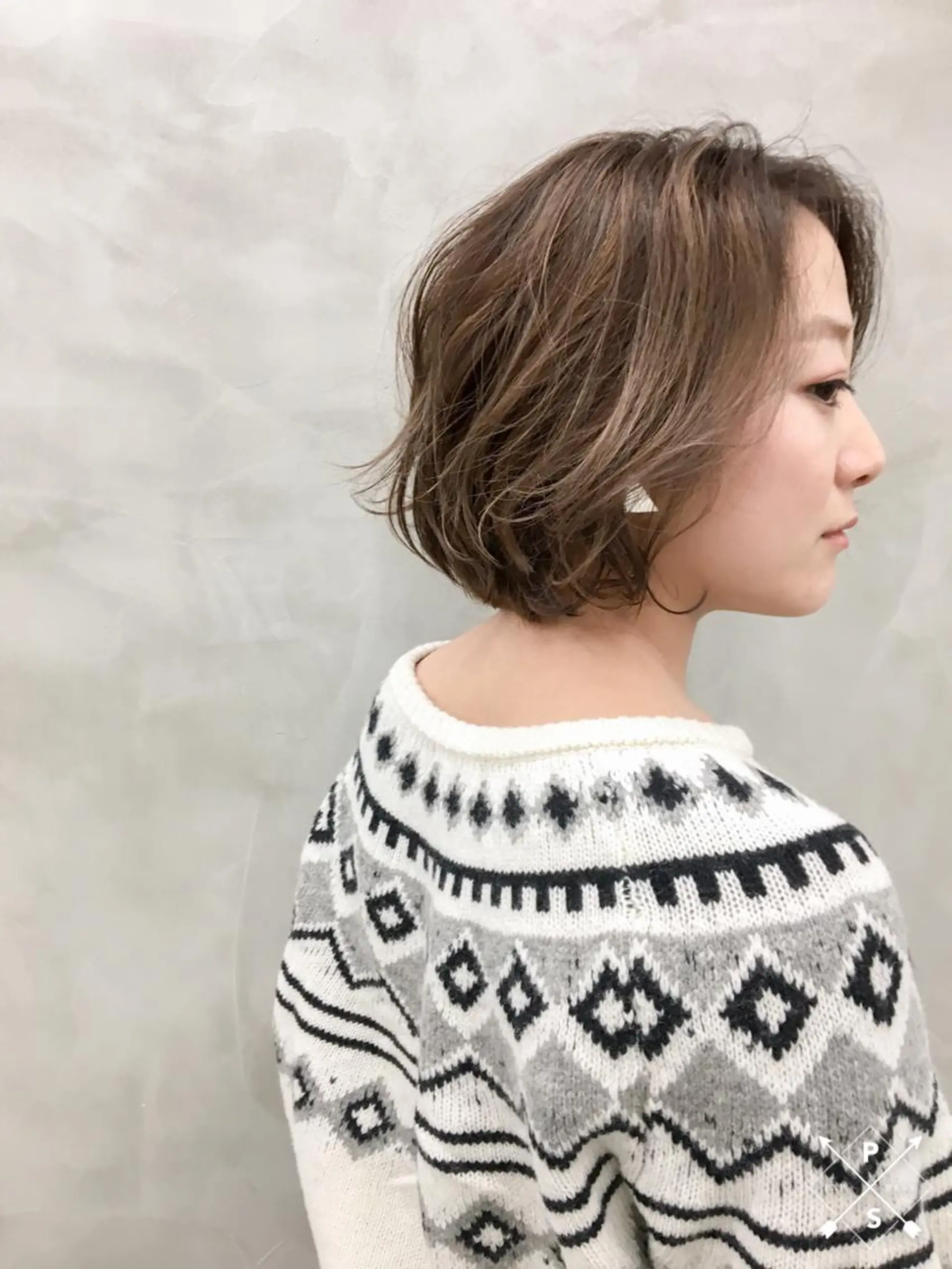 カラー グレージュ ハイライトカラー ヘッドスパ (女性限定)🍋モエのヘアスタイル