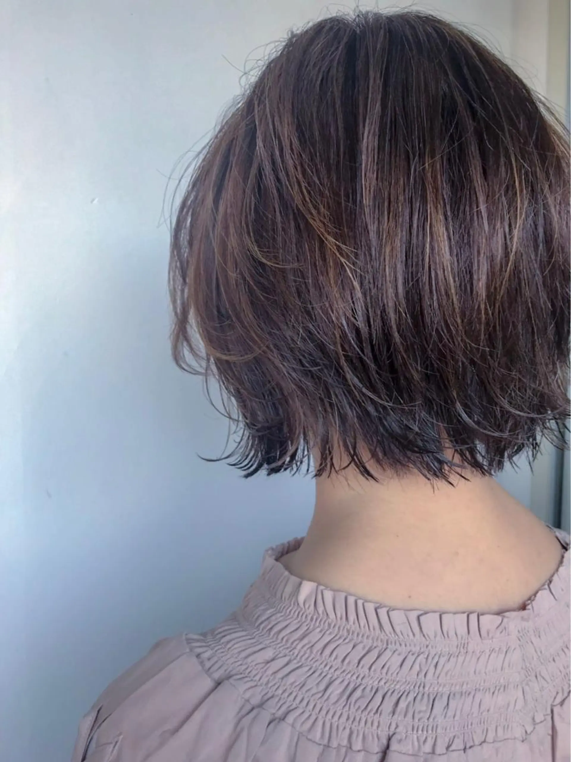 カラー グレージュ ハイライトカラー mu ku.のヘアスタイル