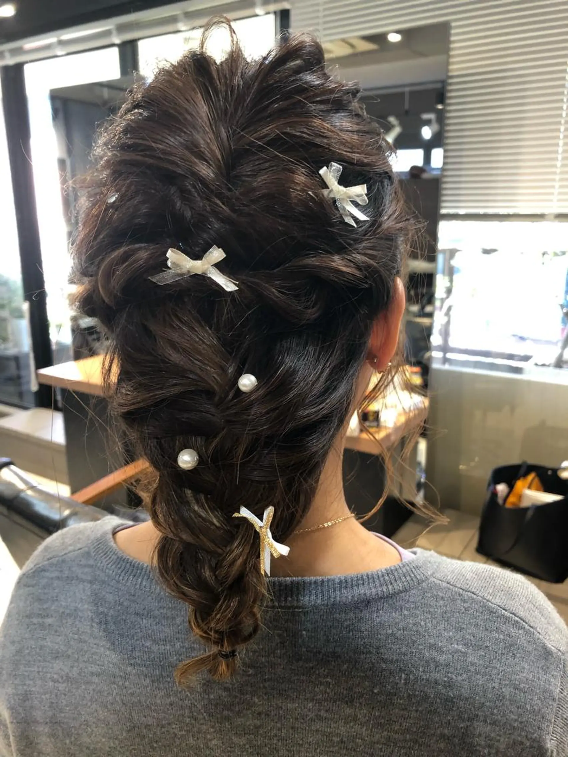 セミロング ヘアアレンジ 透明感カラー🤎 ゆりのヘアスタイル