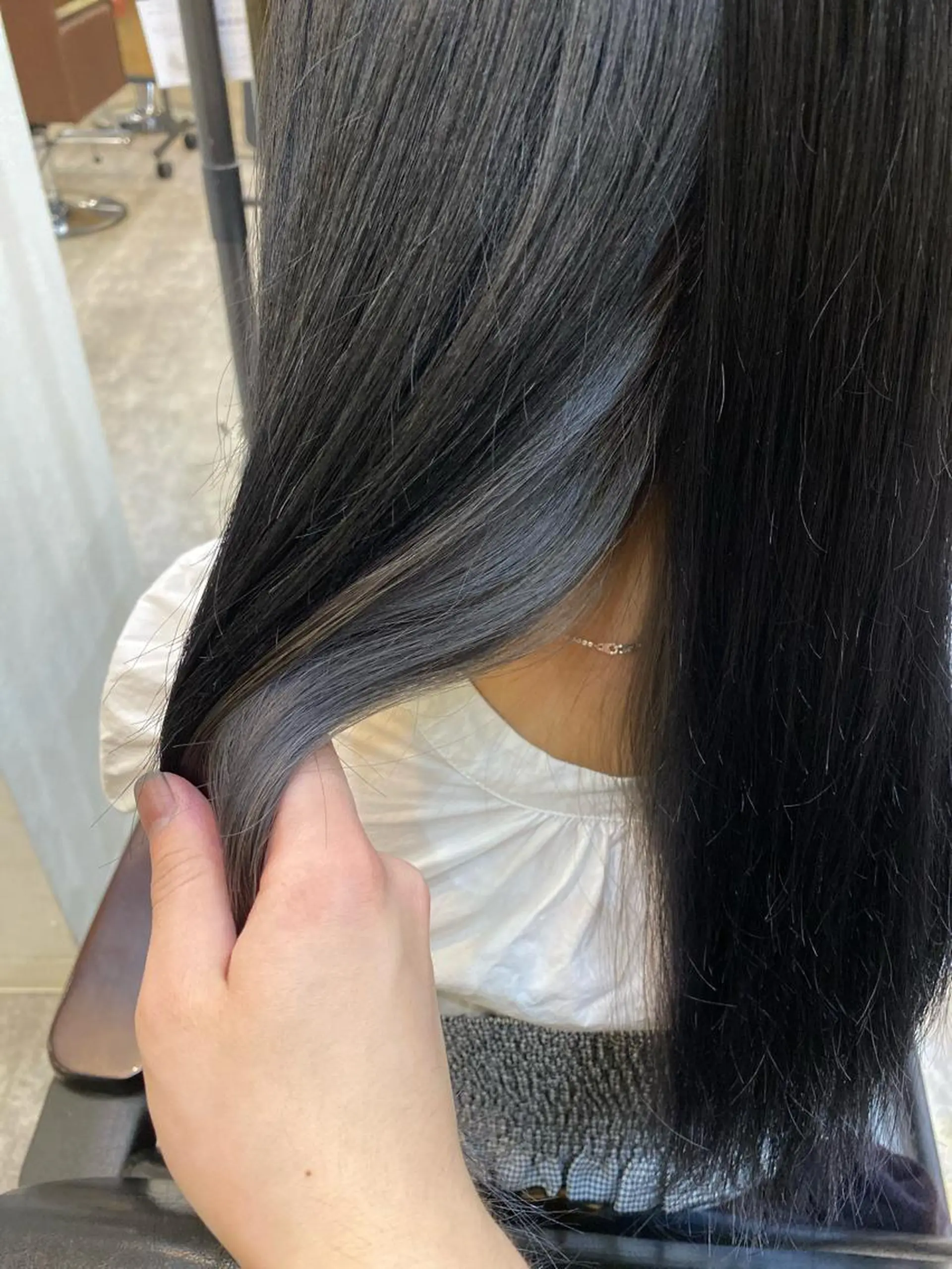 ロング アッシュ ヘアカラー トリートメント 🟢NEGi🟣 🫧髪質改善のヘアスタイル