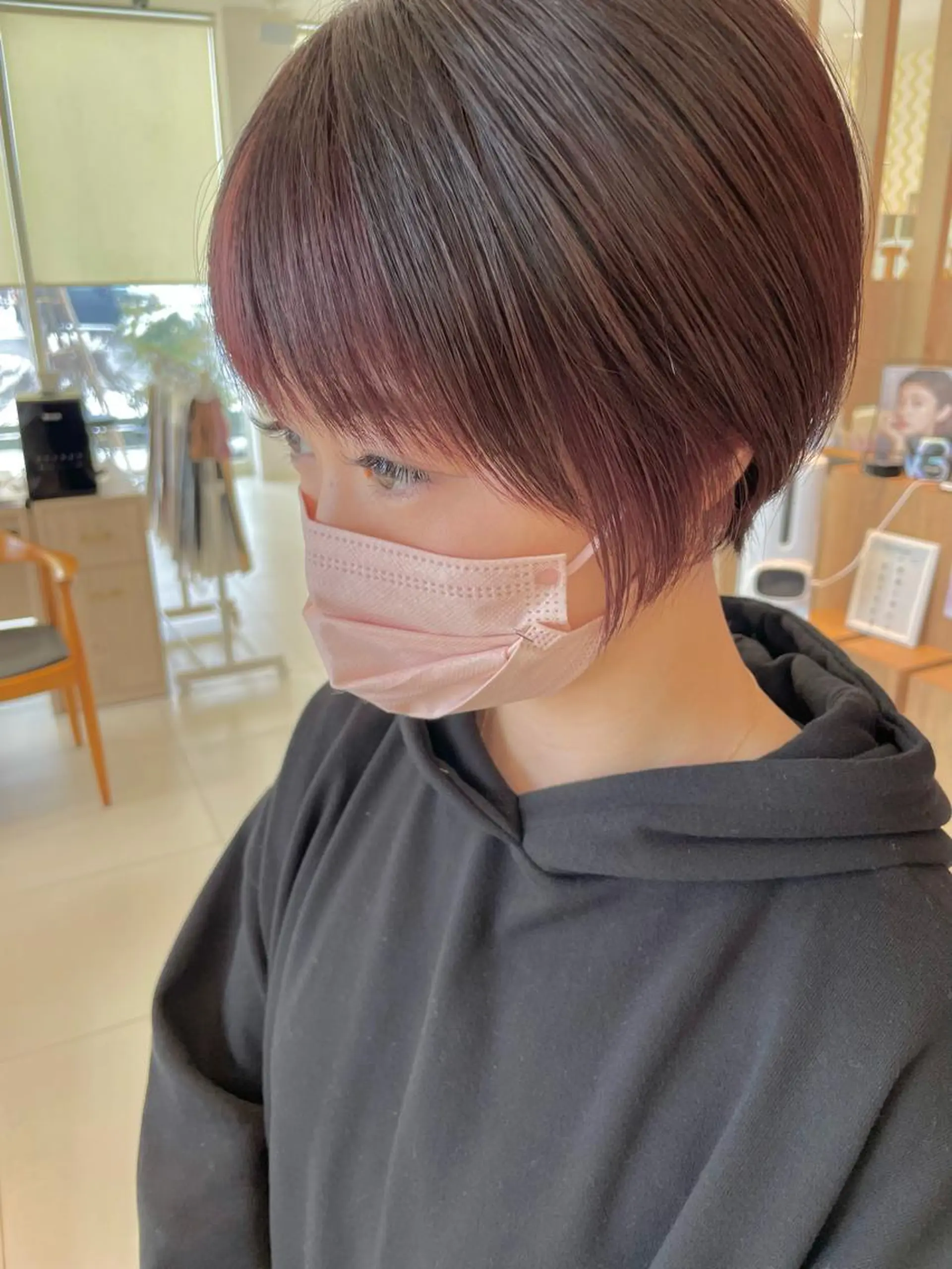 ショート カラー ショートボブ 丸みショート ミストバング  フェイスフレーミング ボブ 鶴岡で縮毛矯正なら お任せ！ハヤシナオミのヘアスタイル