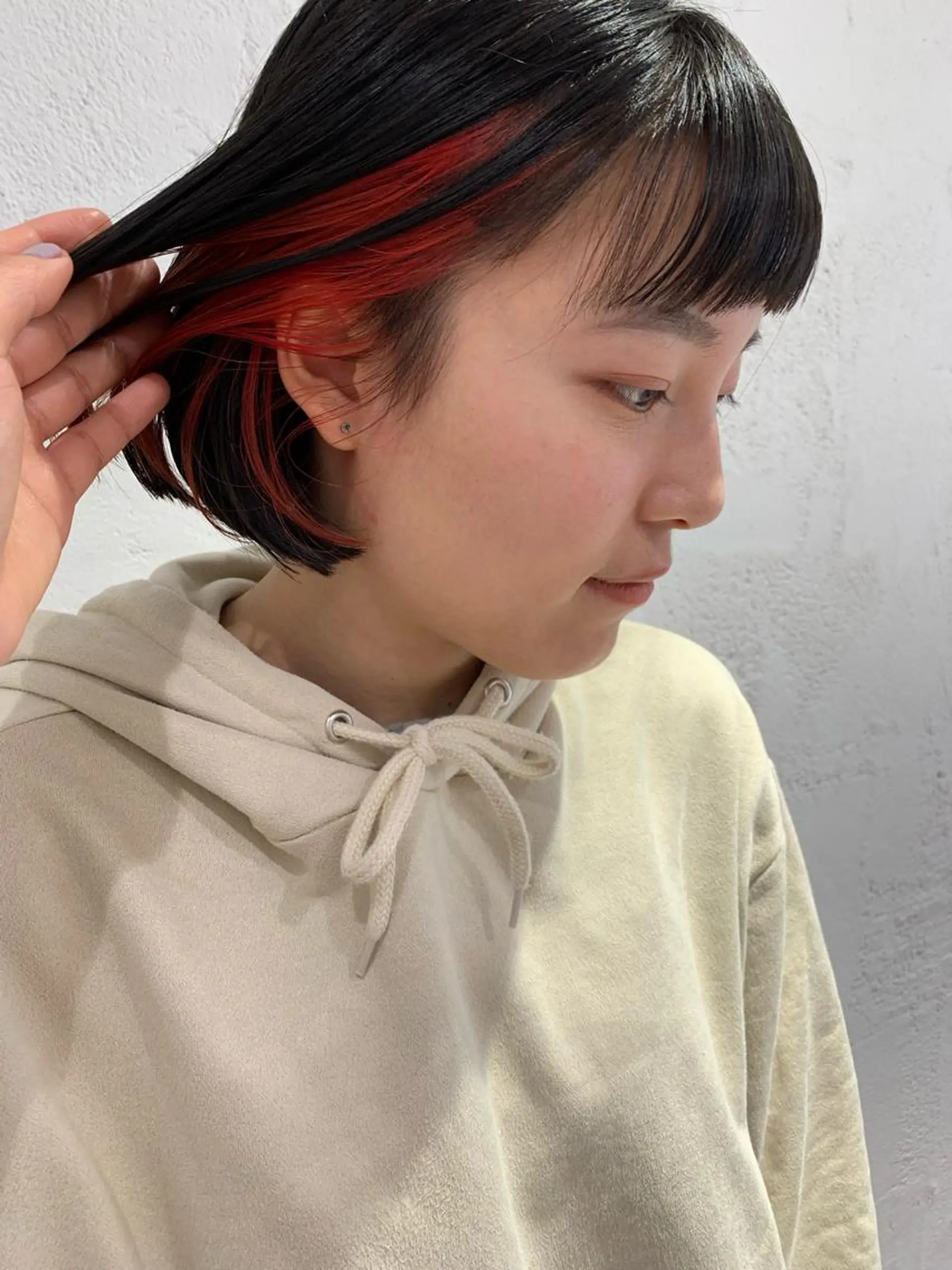 ミディアム カラー ヘアアレンジ 黒髪 インナーカラー 🫧透明感カラー/ ボブ/小笠原汐海🪽のヘアスタイル